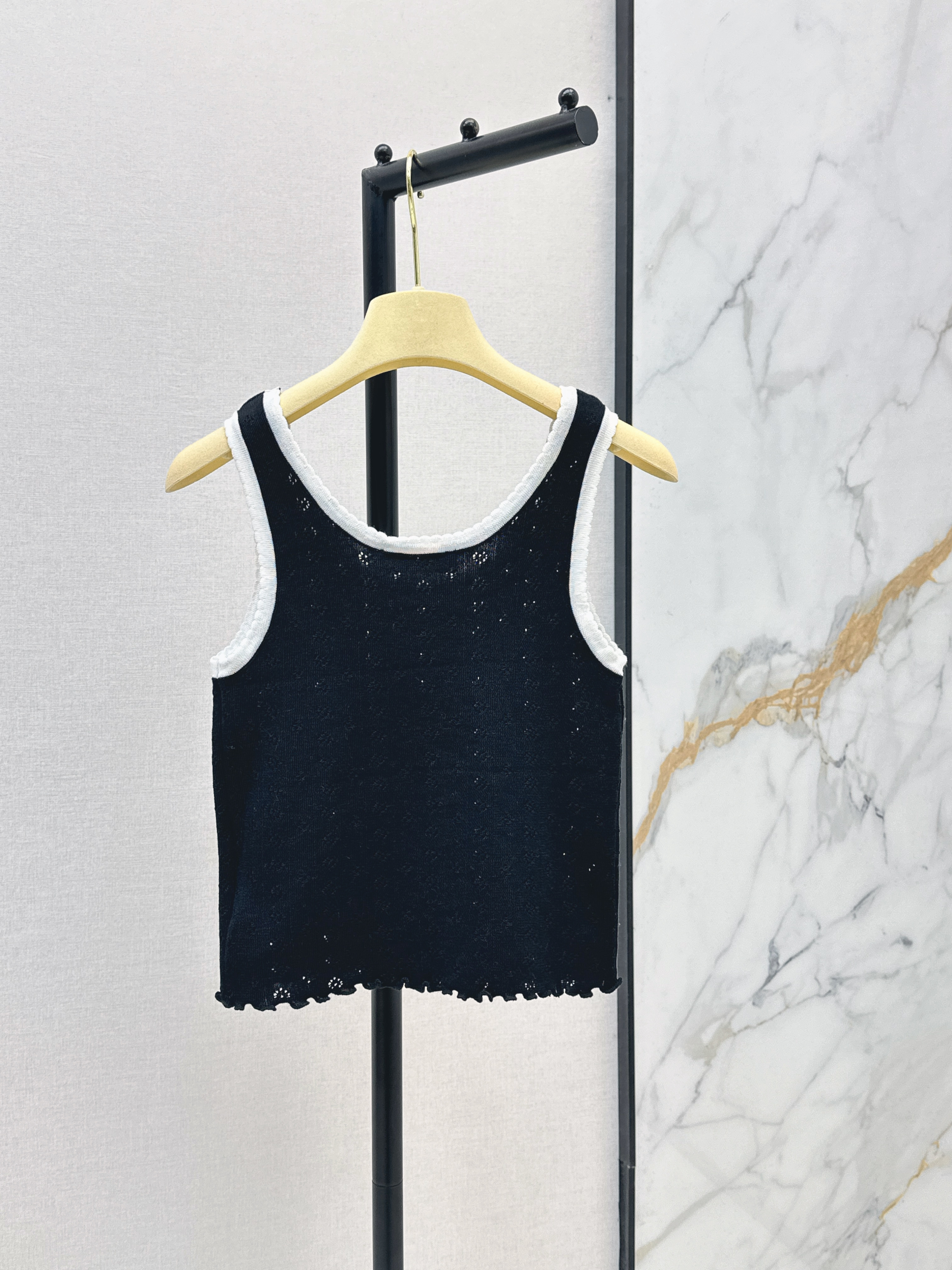 Miu 26ss knit crop vest