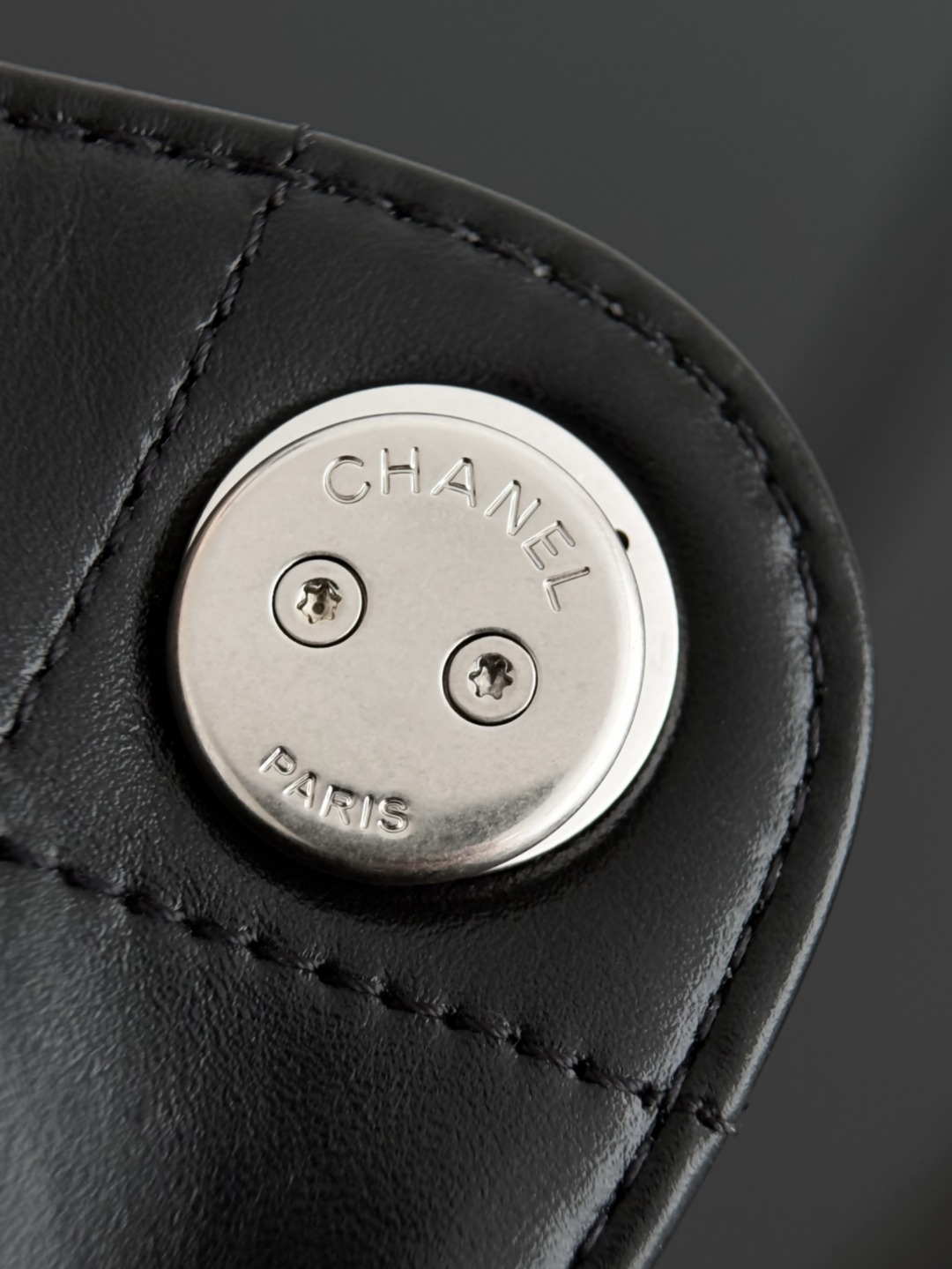 Chan 26S mini hobo bag