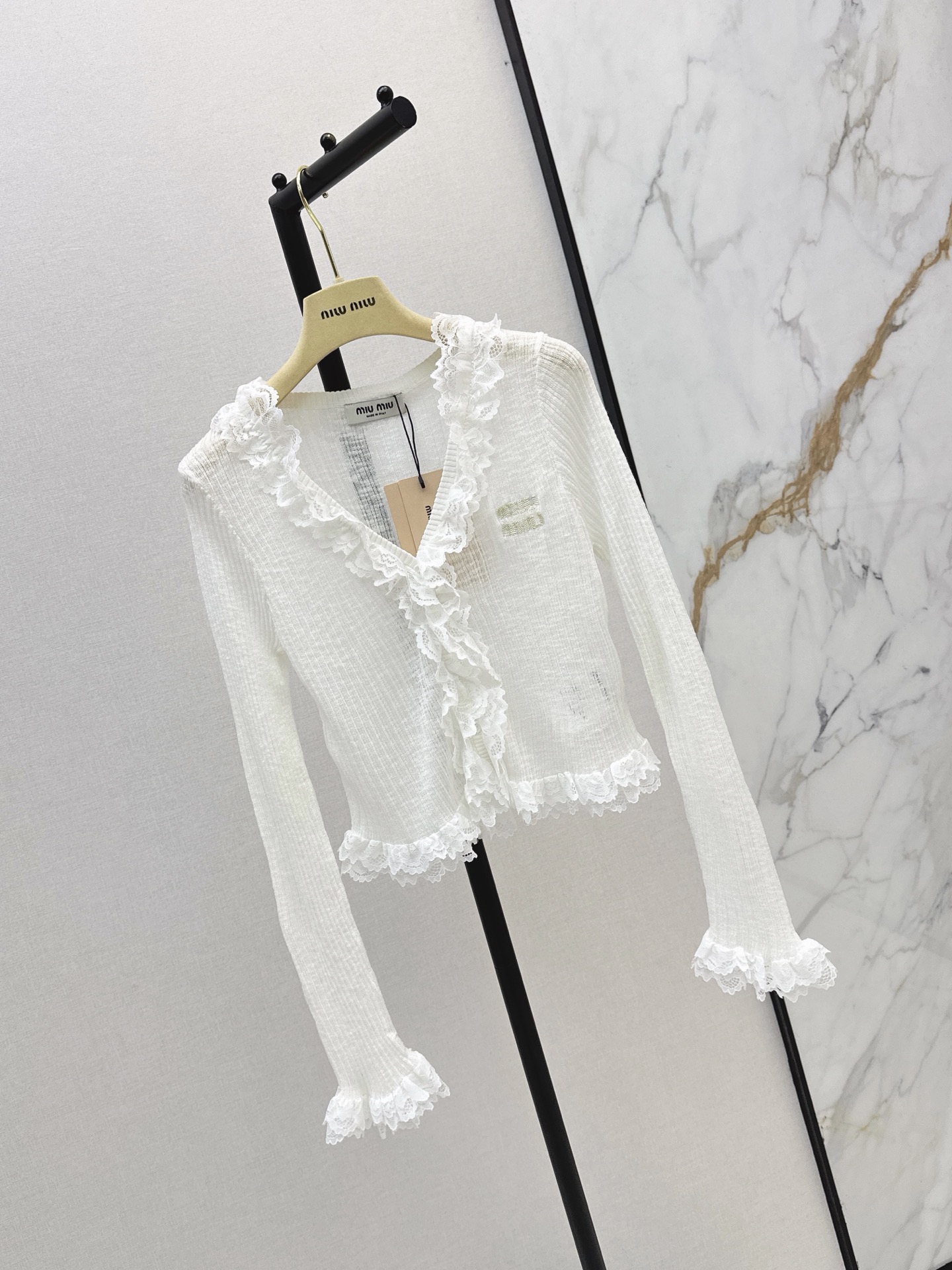 Miu 26ss lace trim knit cardigan