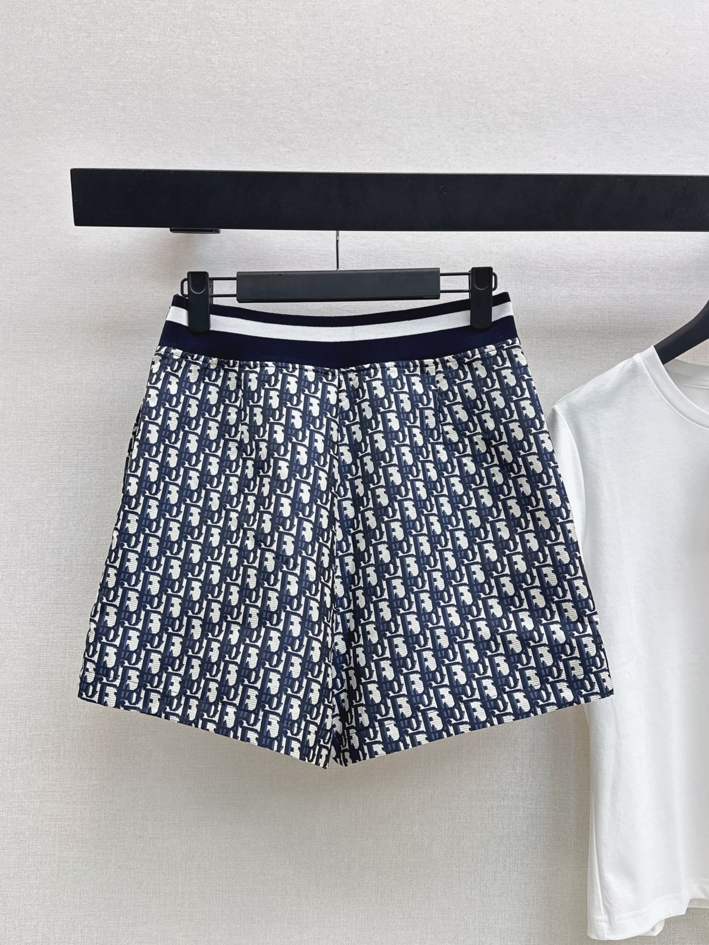 CD 26ss embroidery t-shirt print skirt set