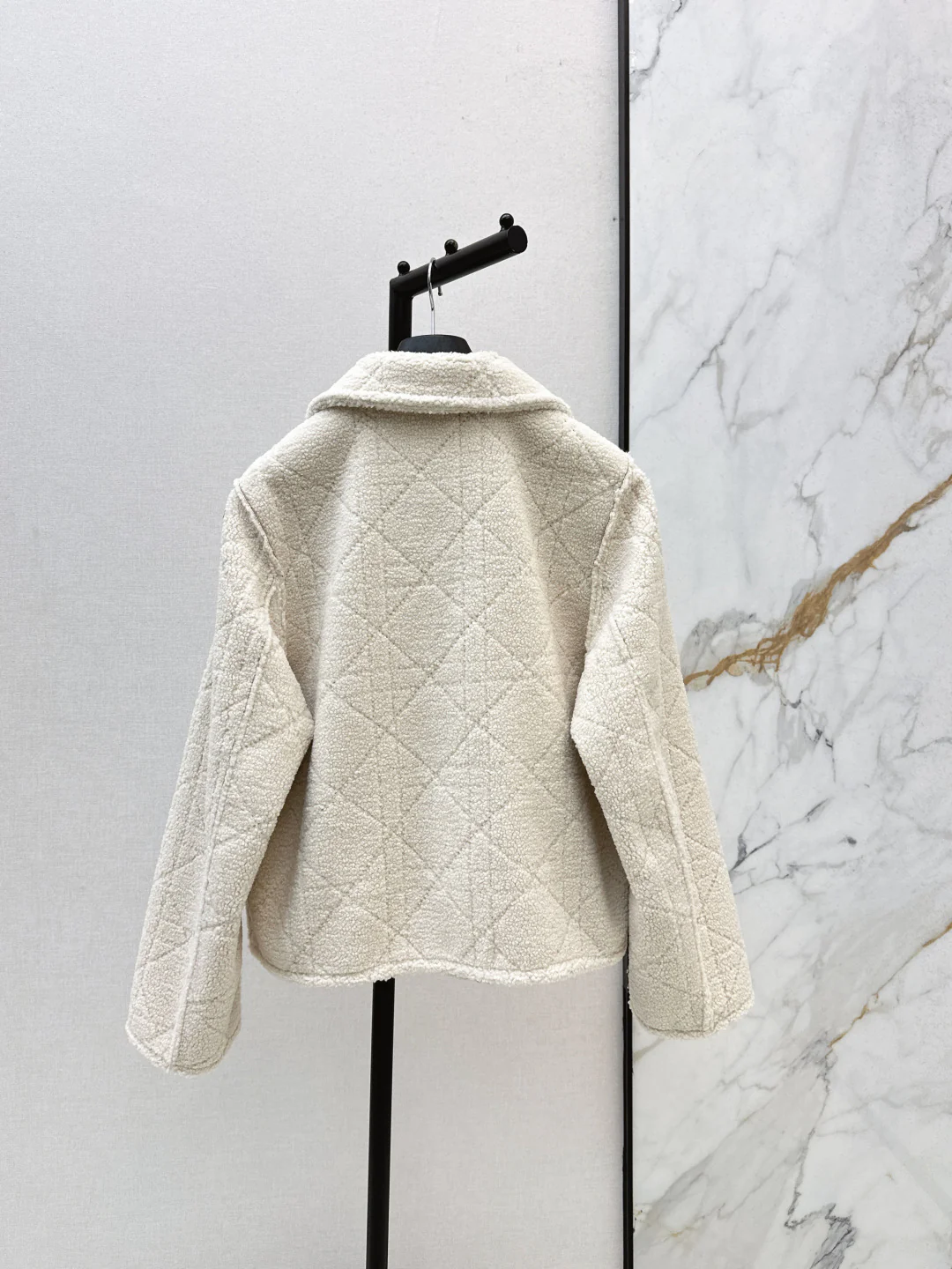 CD 25fw reversible jacket