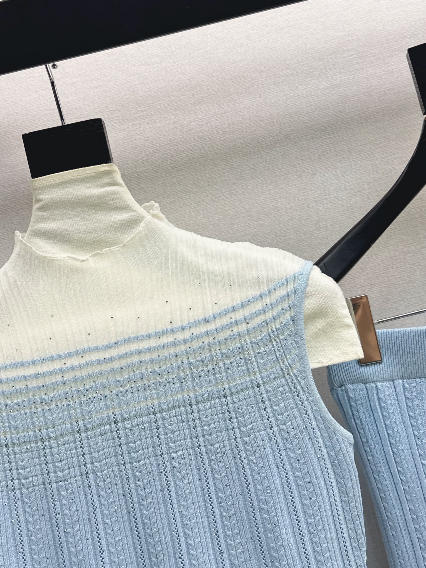 Chan 26ss sleeveless knit vest skirt set