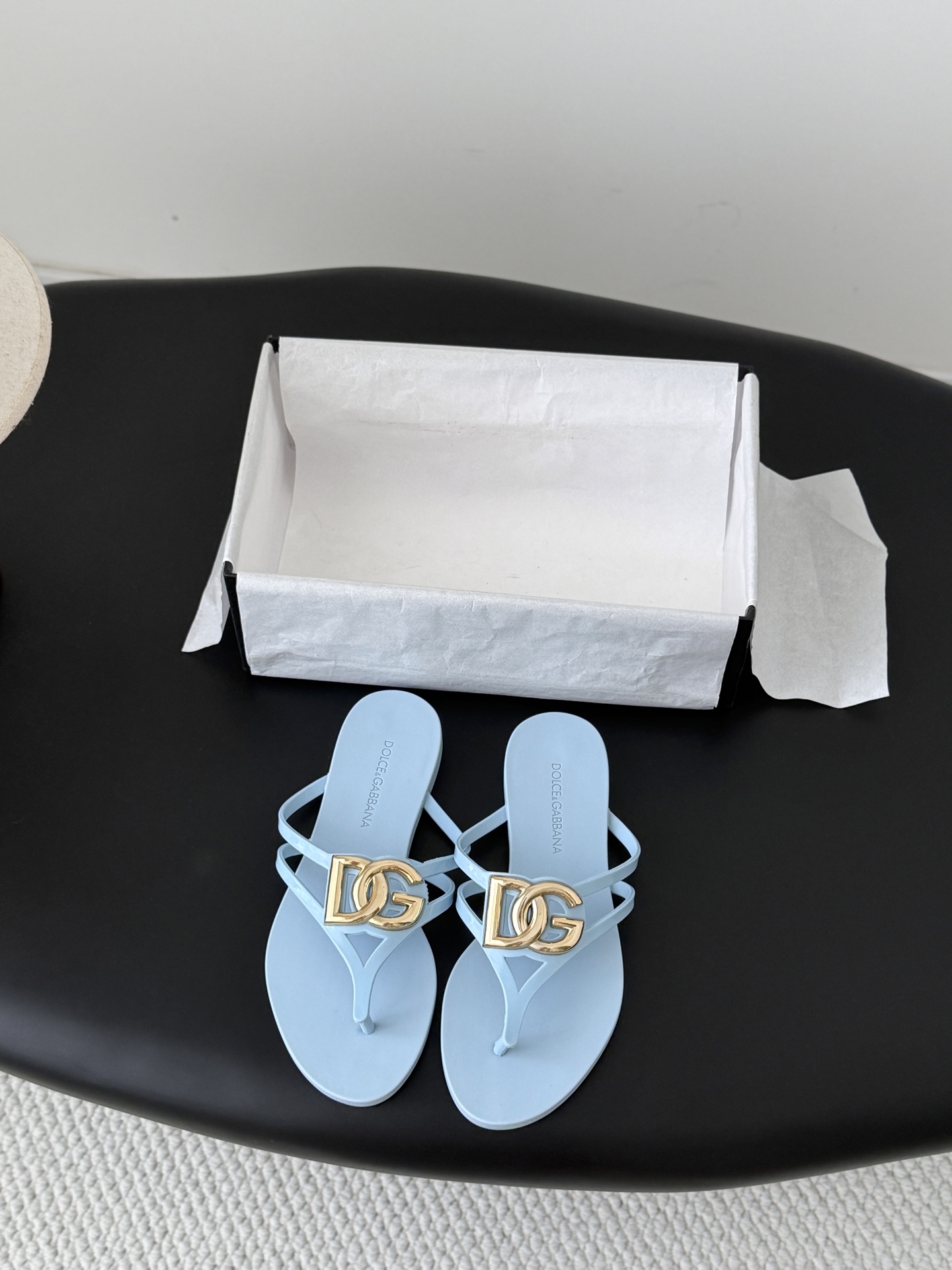Dolc 26ss flip-flops
