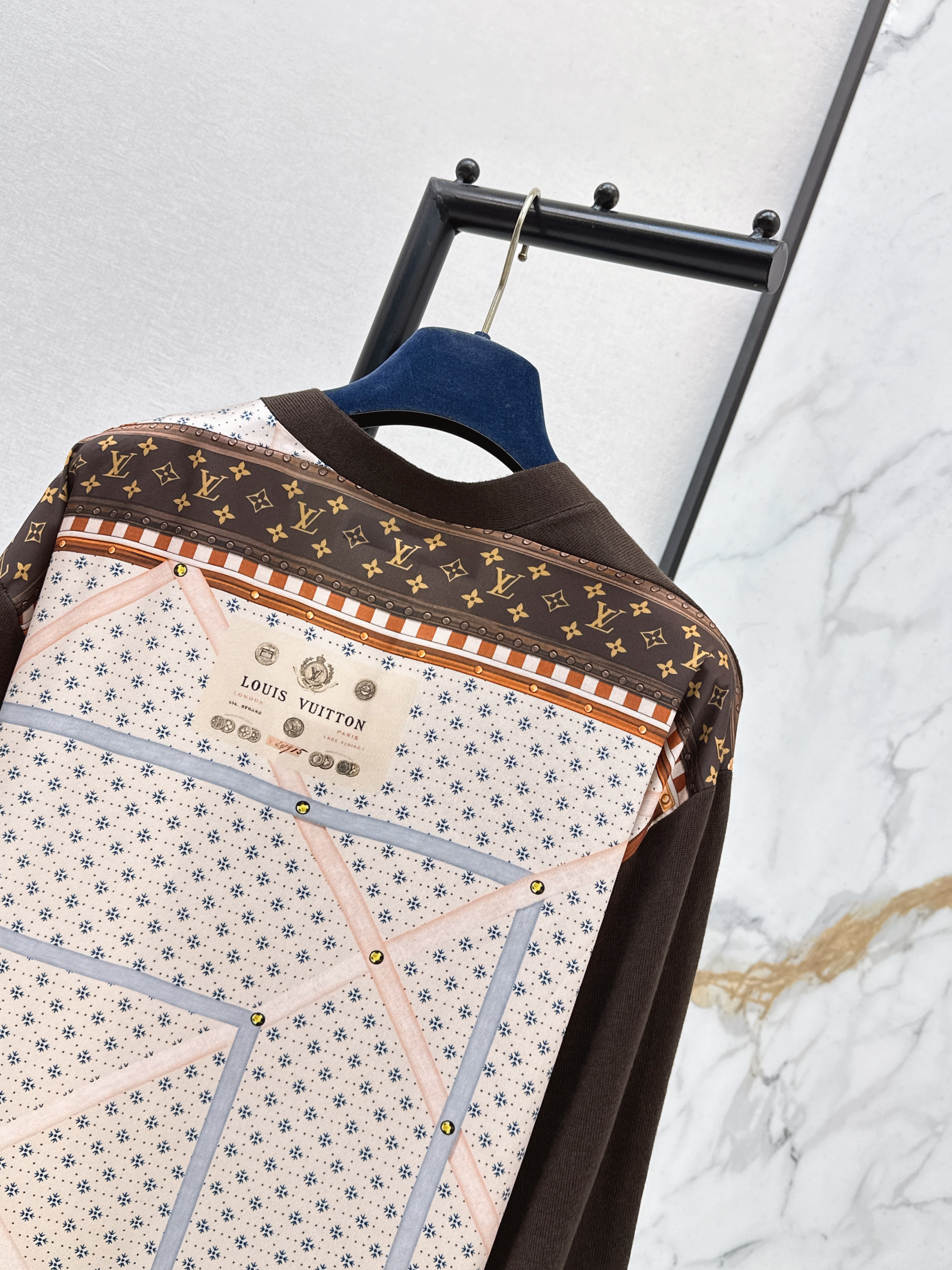 Loui 26ss print contract knitwear