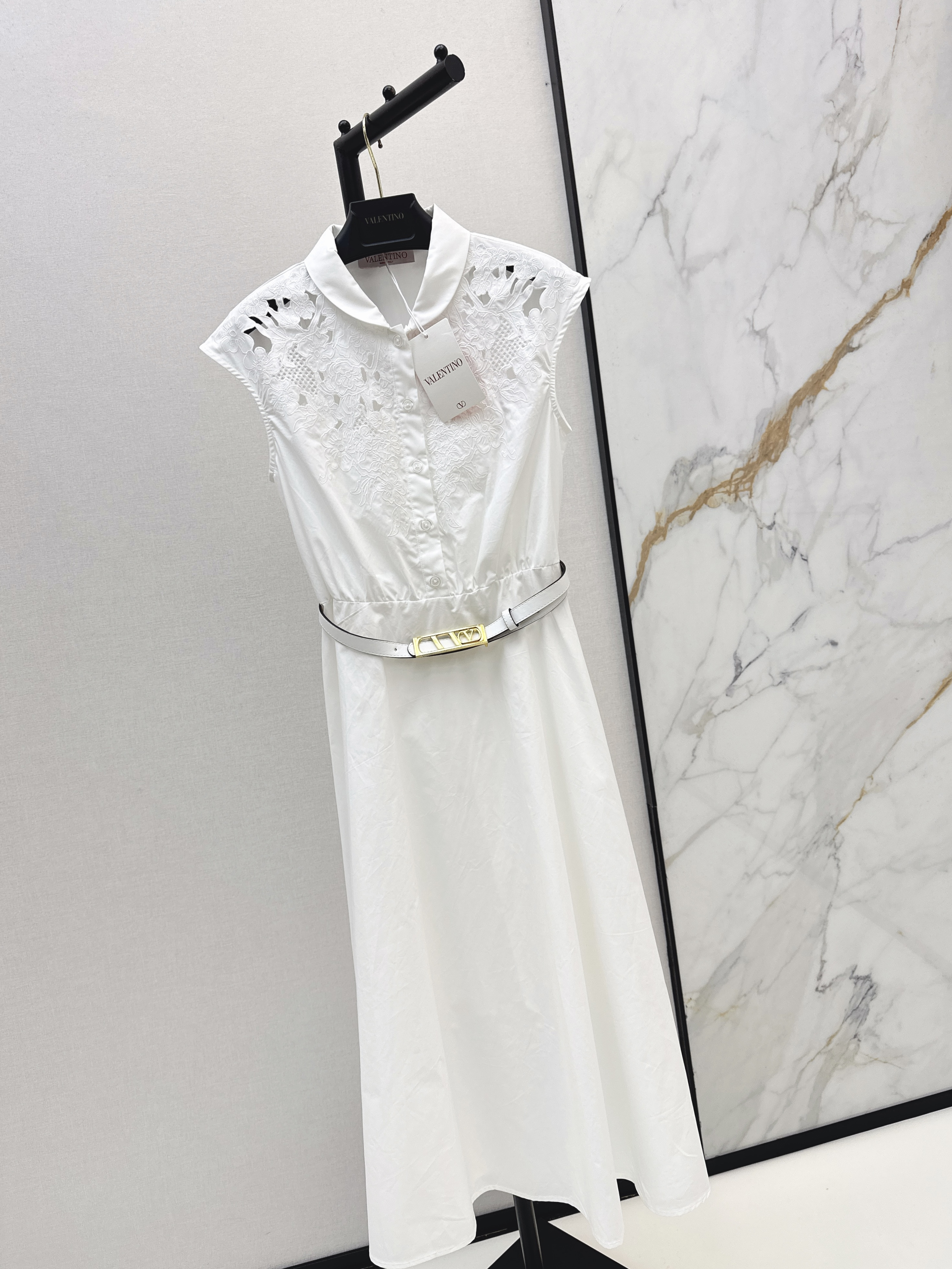 Valen 26ss lace hollow belted dress