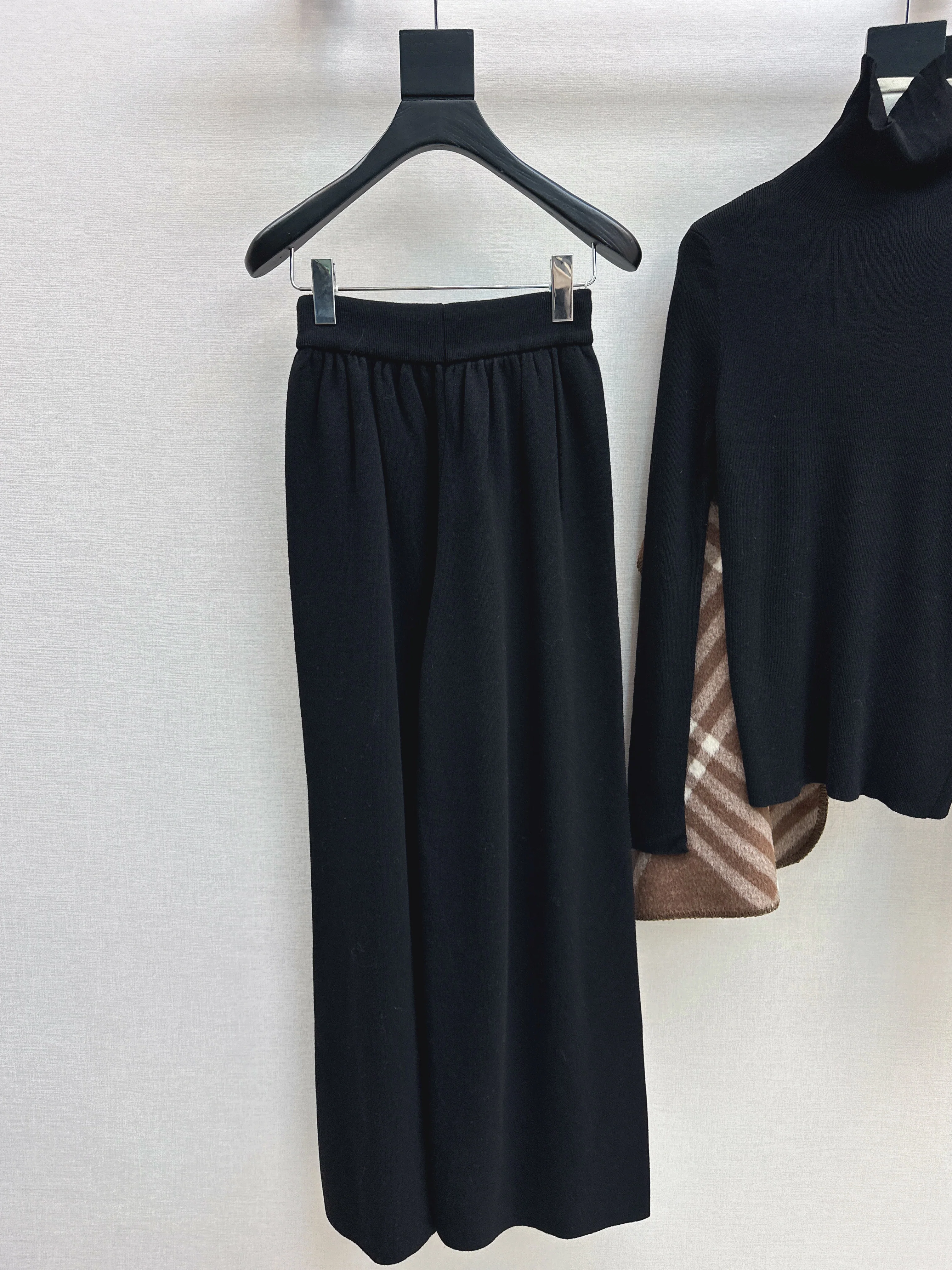 Burb 26ss knit suit