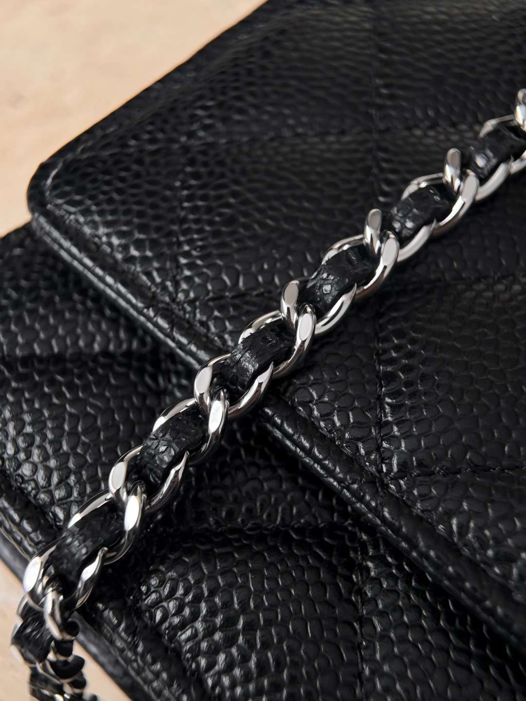 Chan 26ss classic flap woc bag