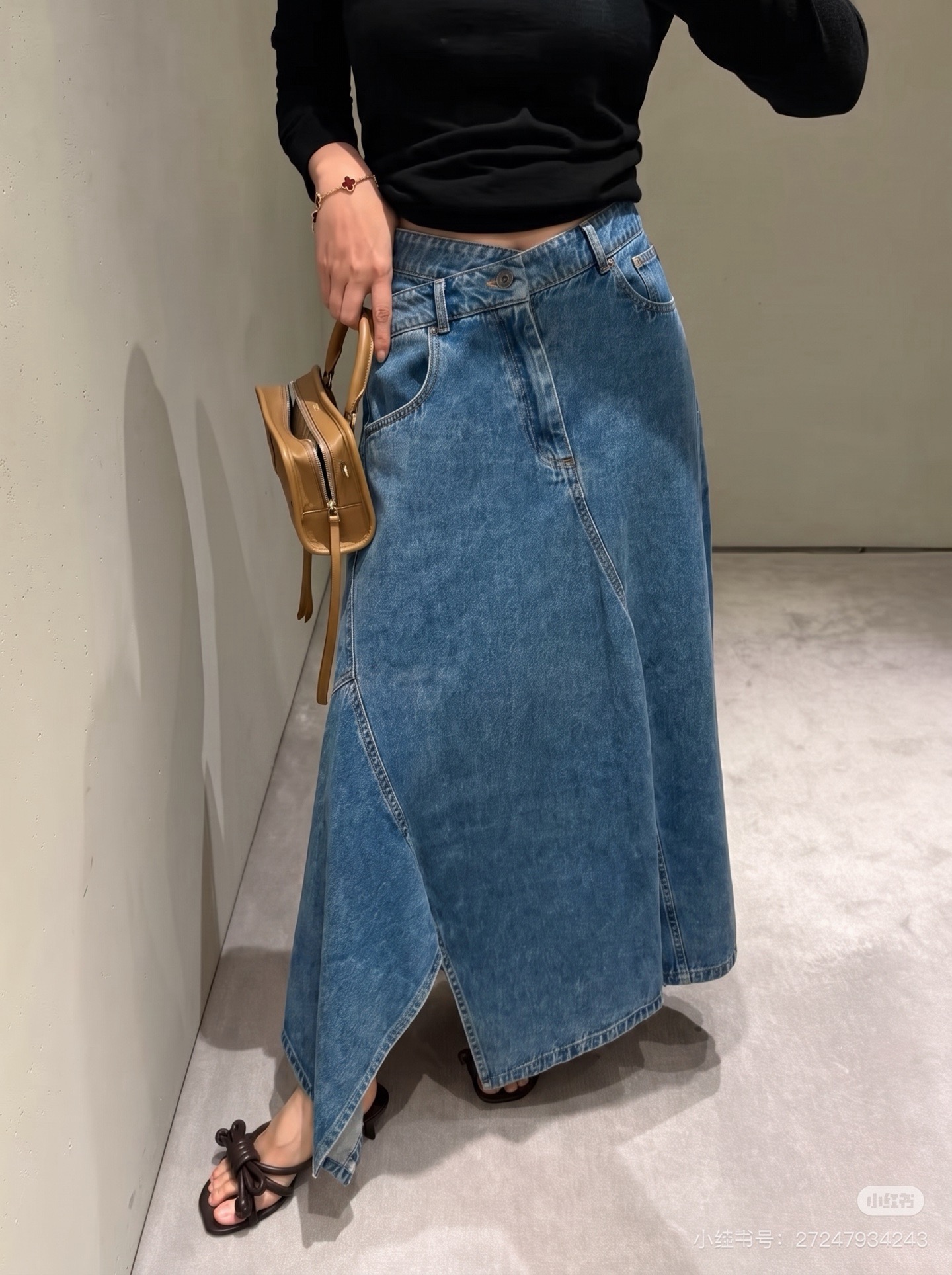Loe 26ss asymmetrical denim skirt
