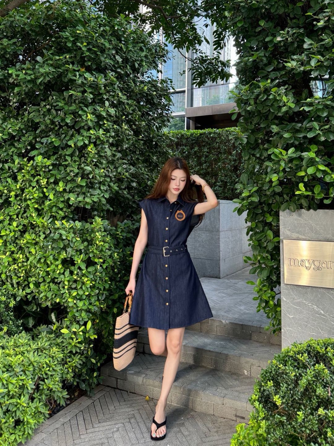 CD 26ss sleeveless denim shirt dress