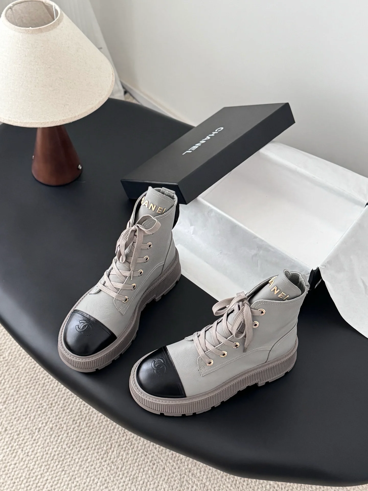 Chan 25fw ankle boots