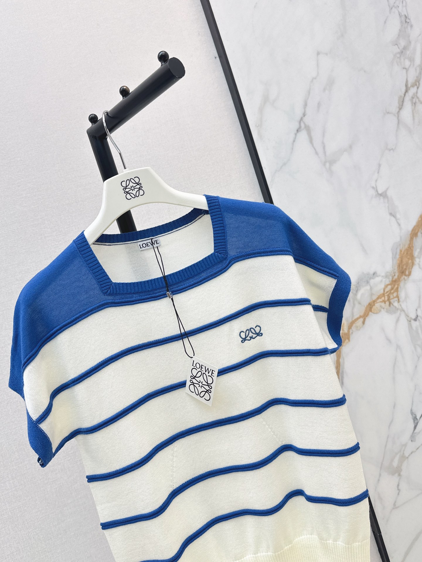 Loe 26ss stripe knit sweater
