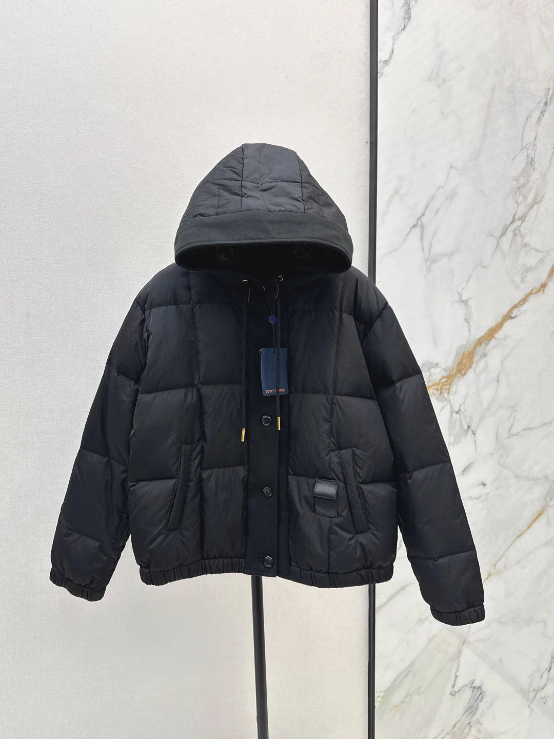 Louis 25fw down jacket