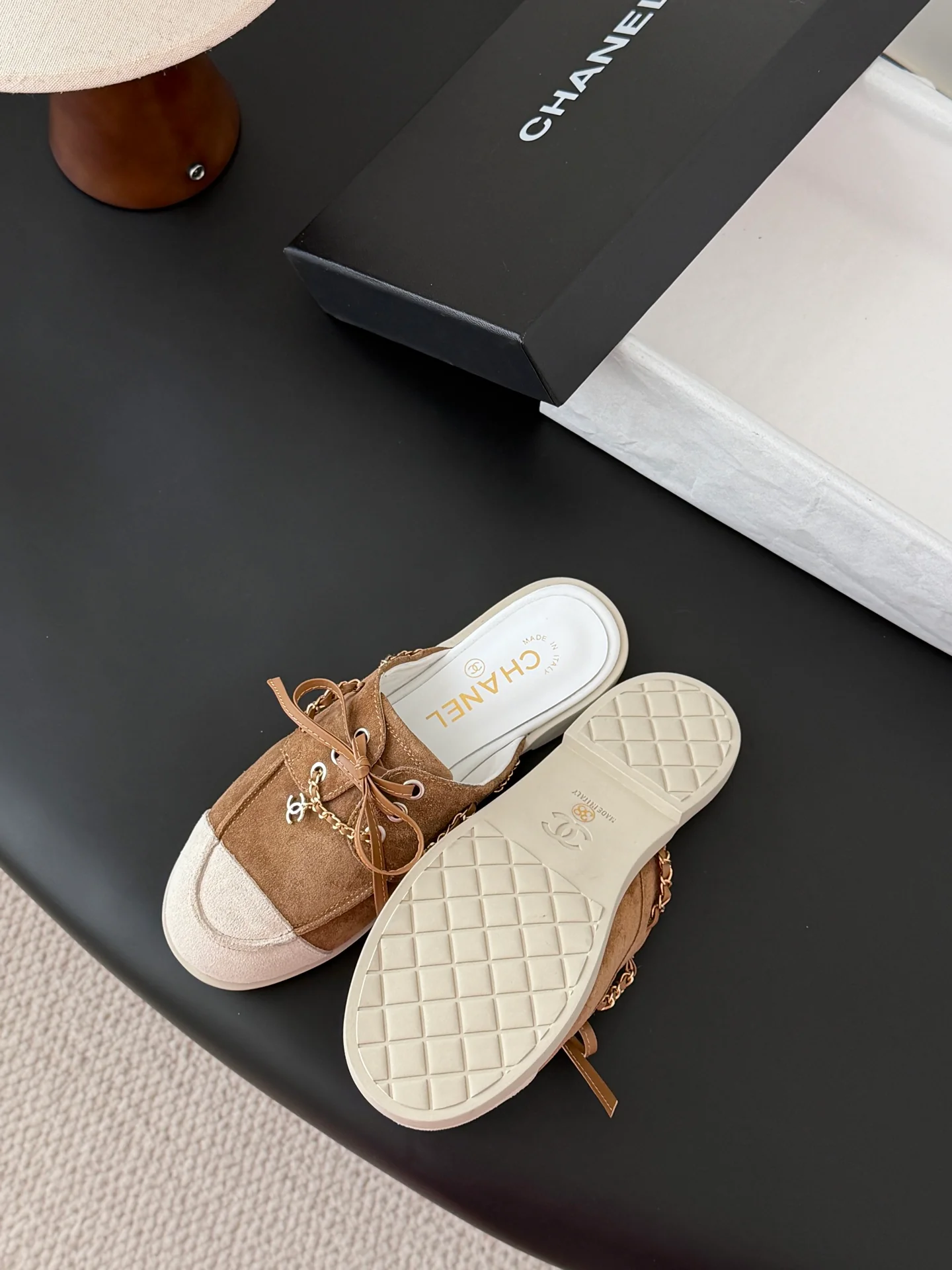 Chan 26ss slip-on shoes