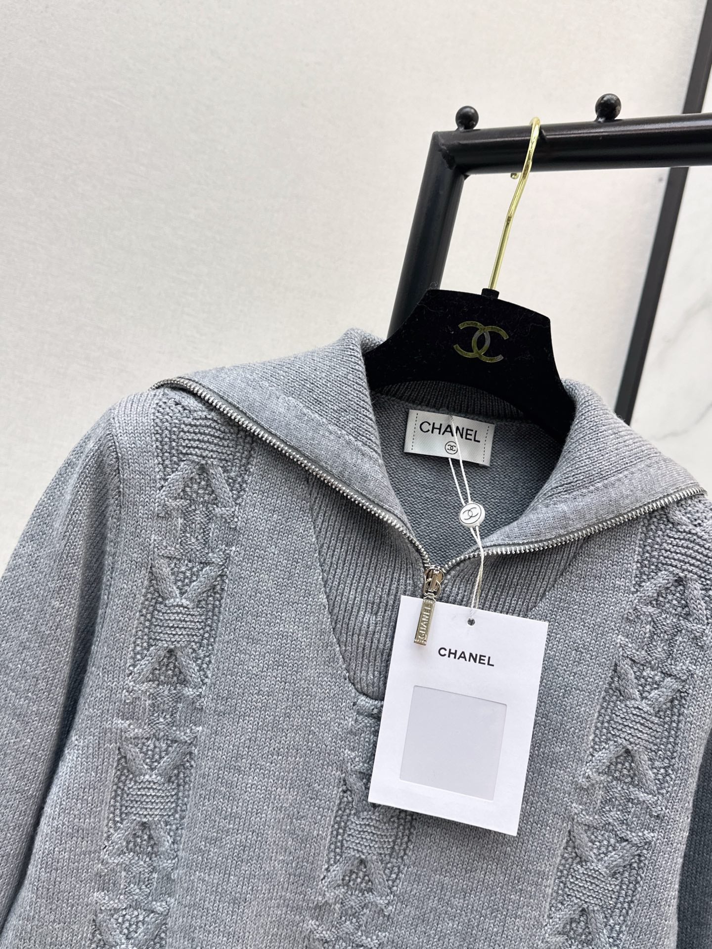 Chan 25fw zip knit jumper