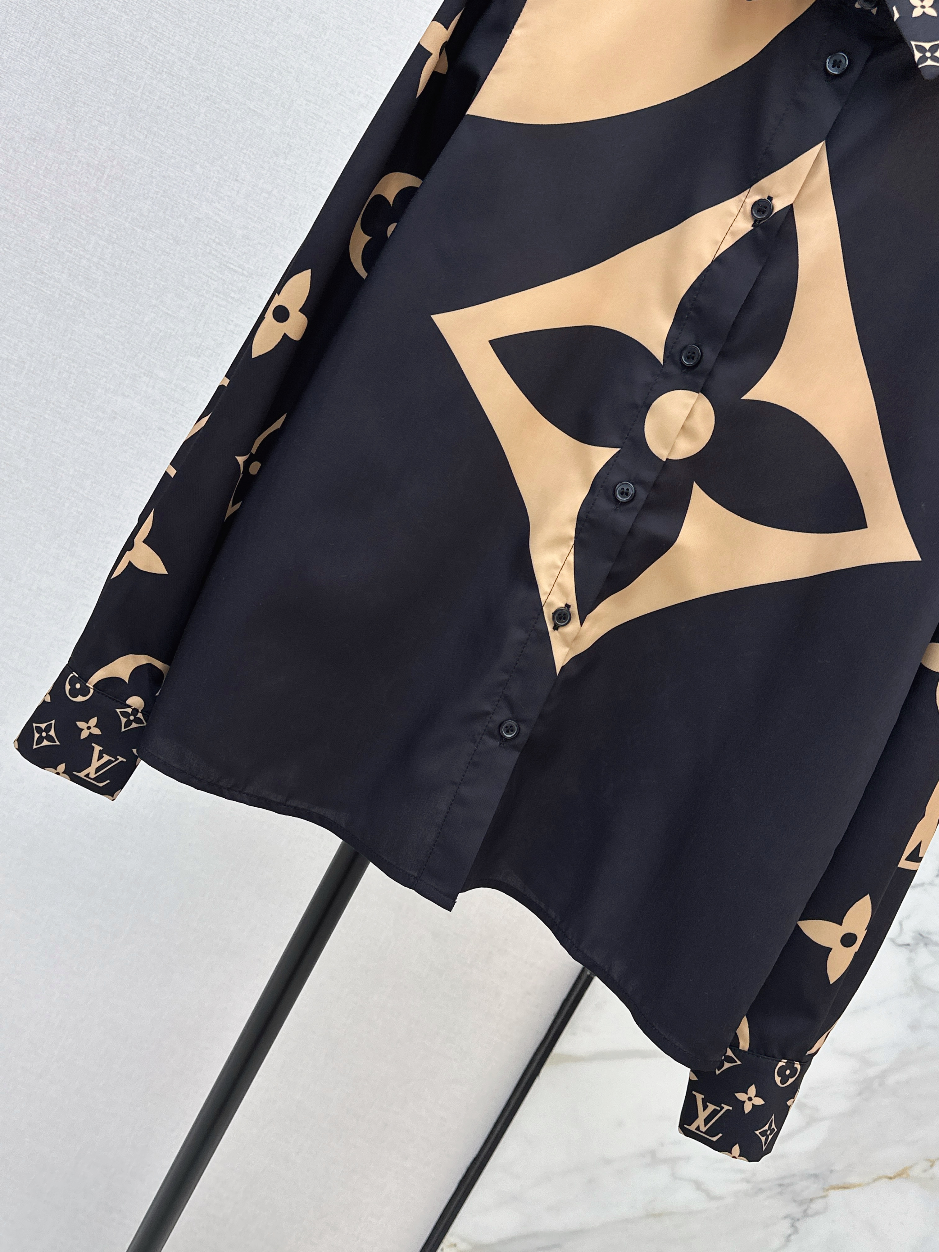 Loui 26ss print shirt