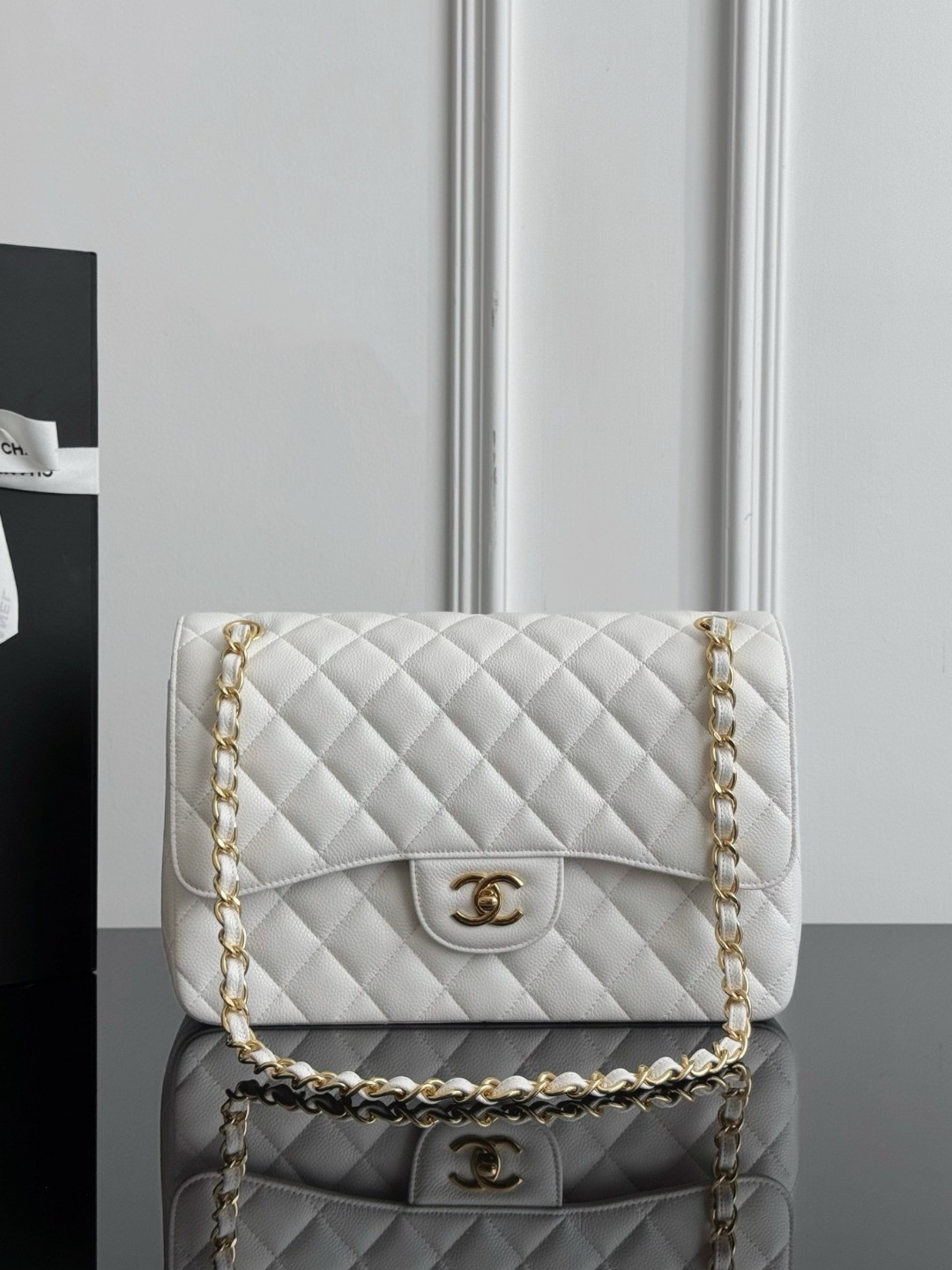 Chan cf30 chian shoulder bag