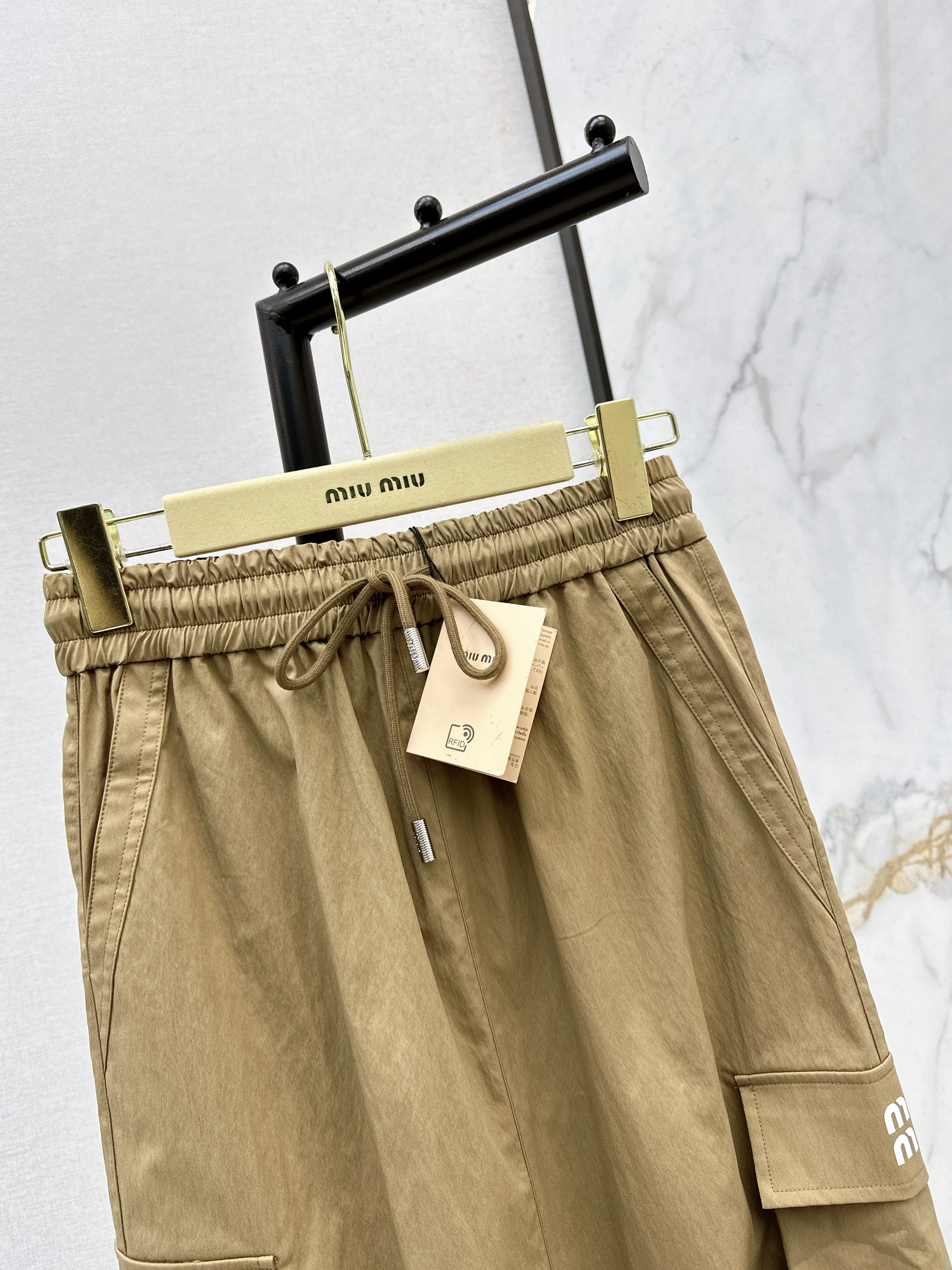 Miu 26ss cargo skirt