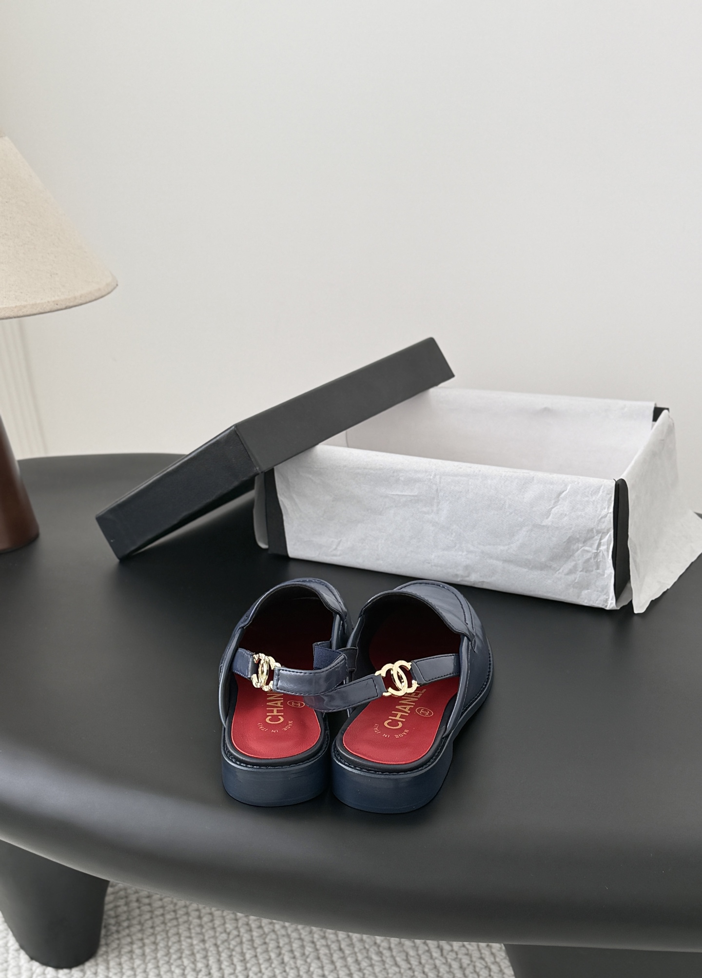 Chan 26ss slingblack loafers