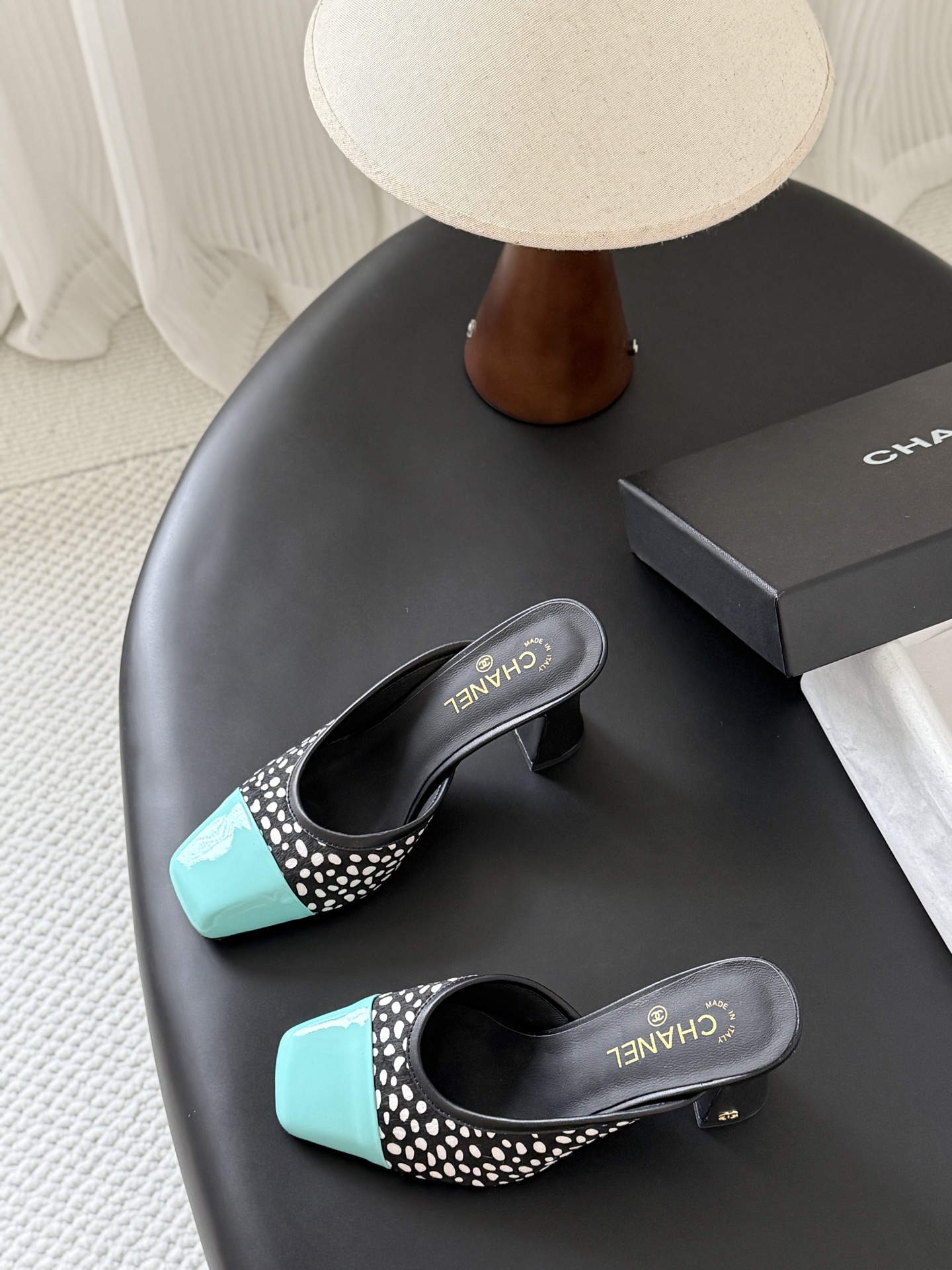 Chan 26ss square-toe mules