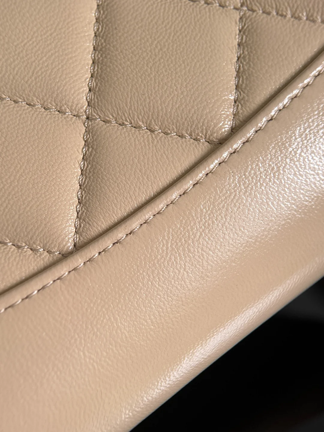 Chan 31 nano chain bags