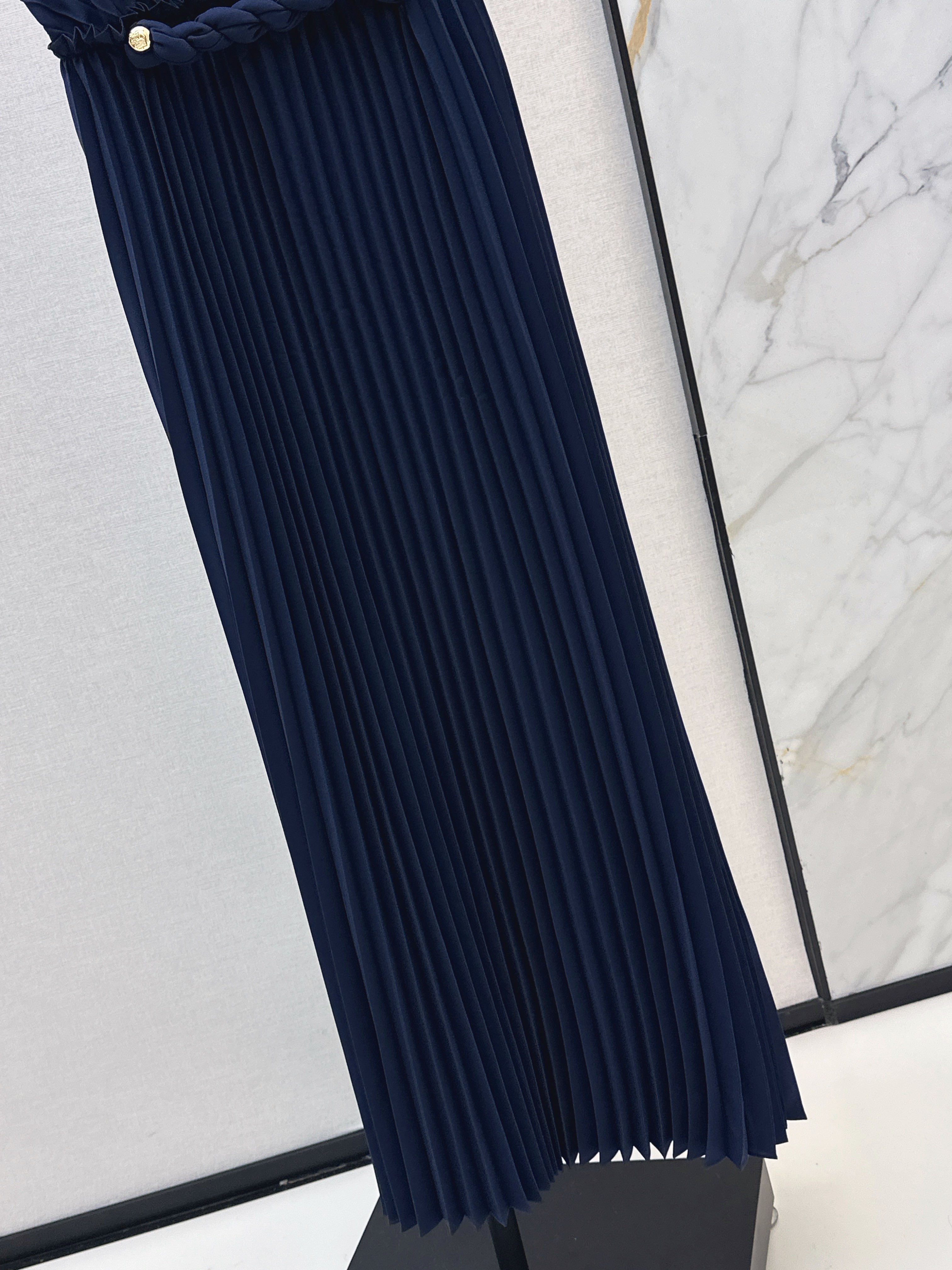 Loui 26ss pleated dress