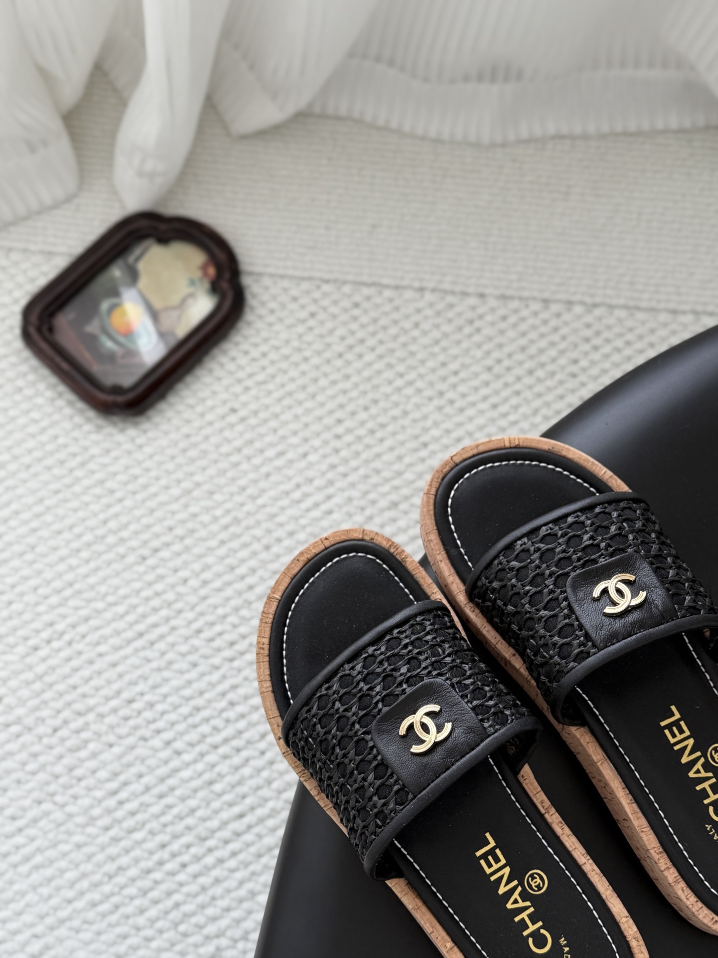 Chan 26C mesh slippers