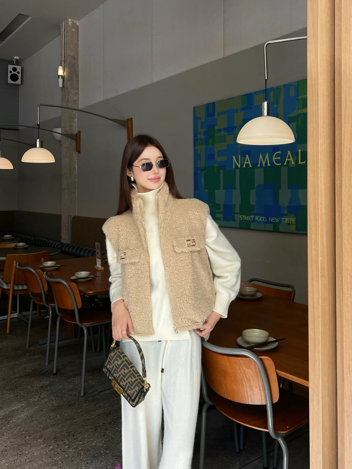 Fend 25fw fleece vest jacket