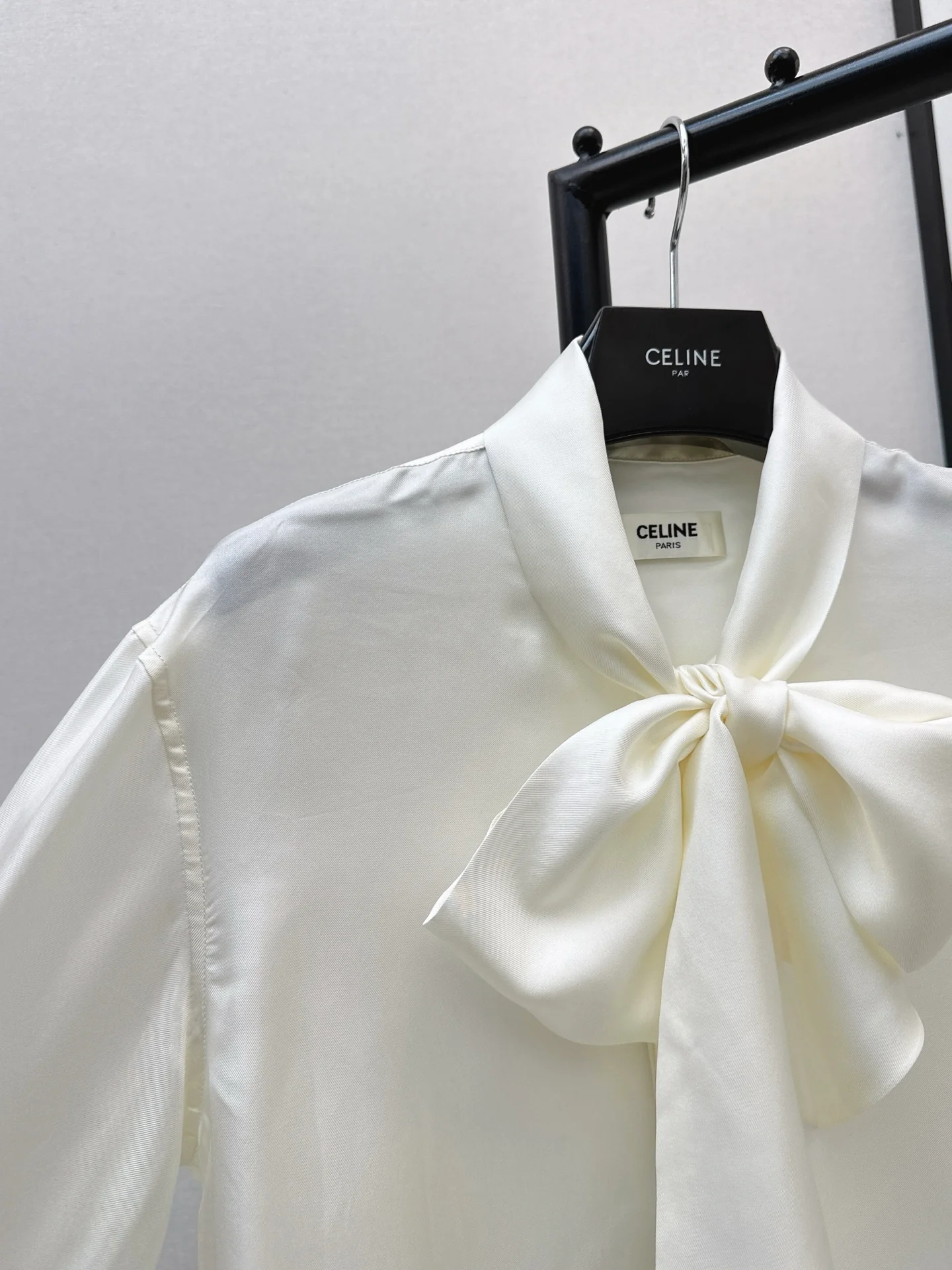 Celi 26ss ribbon shirts