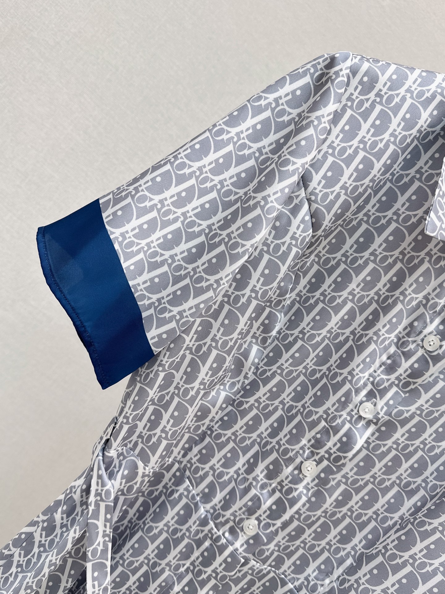 CD 26ss belted shirt dress