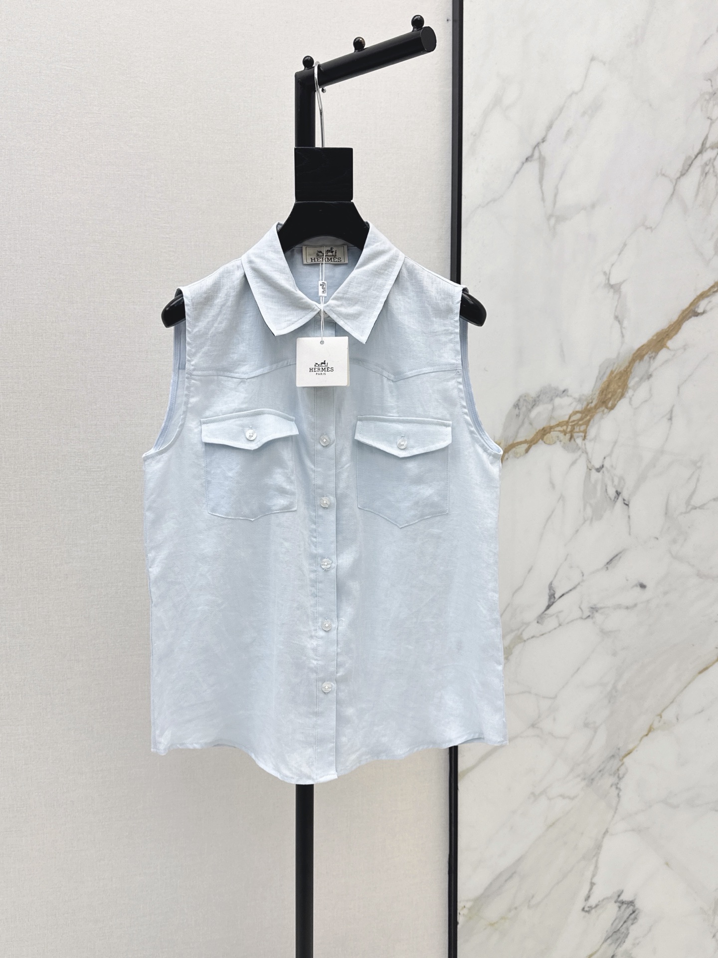 Her 26ss sleeveless shirt