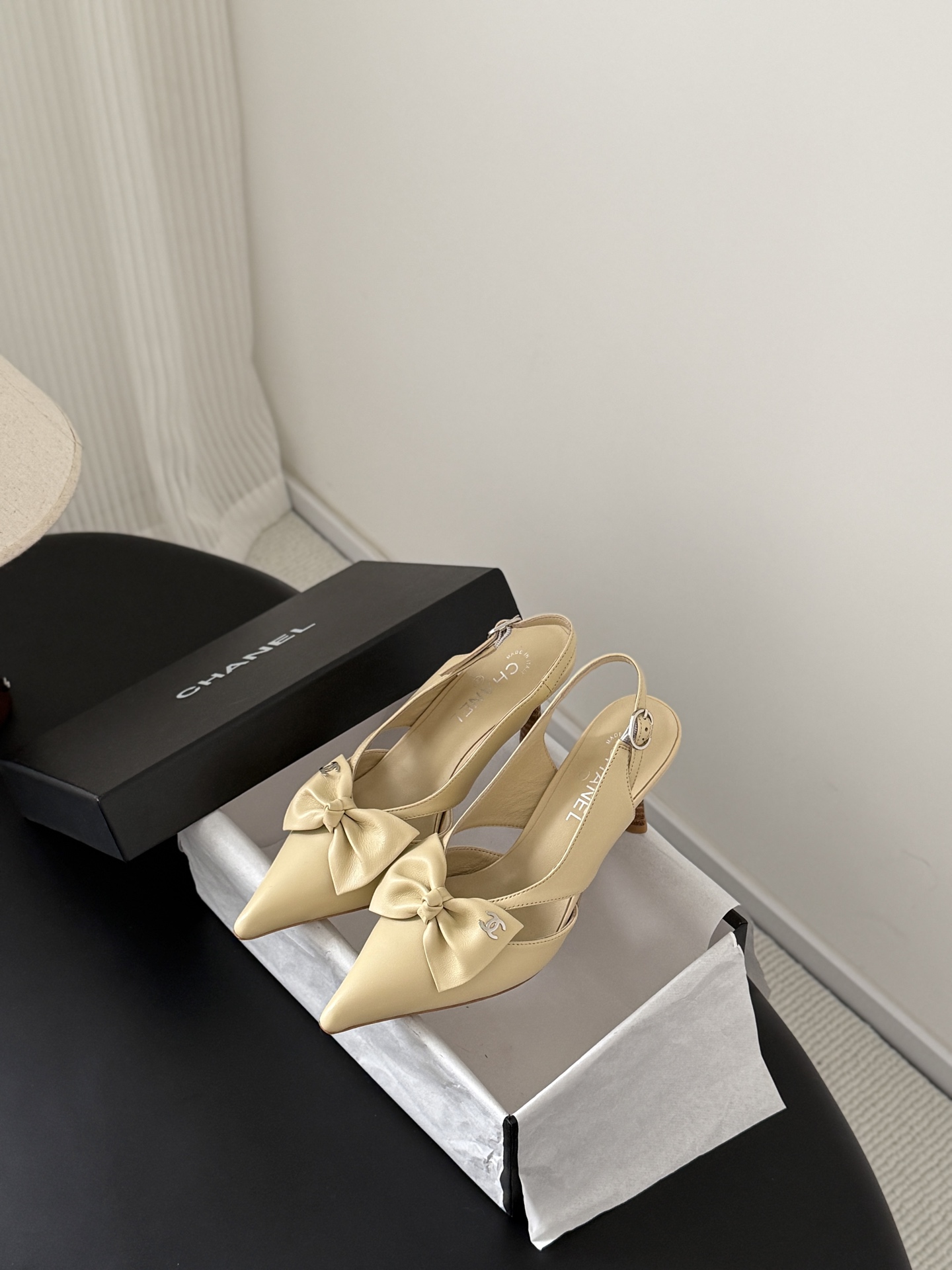 Chan 26ss bow slingback heel