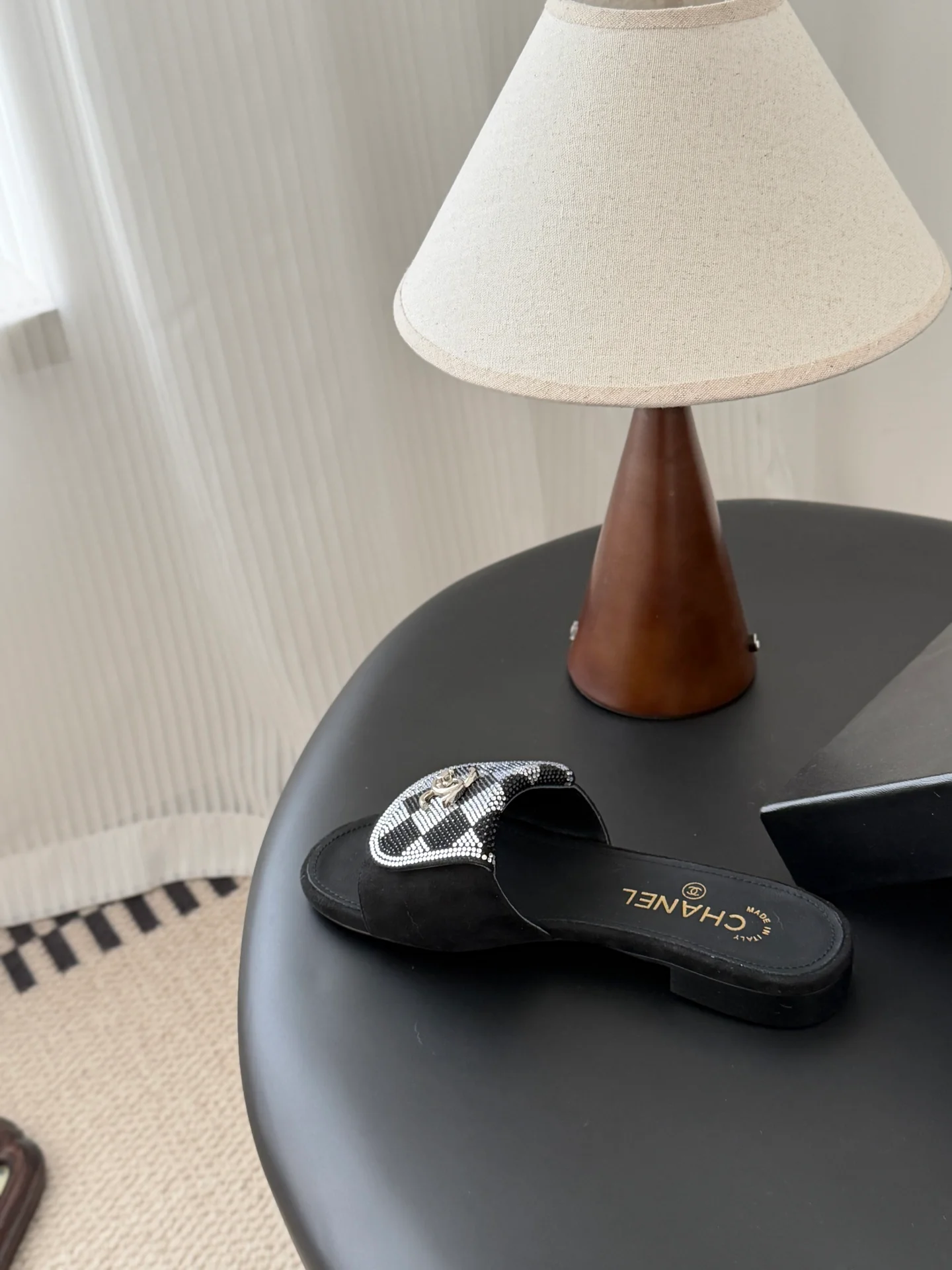 Chan 26ss rhinestone-embellished sandals