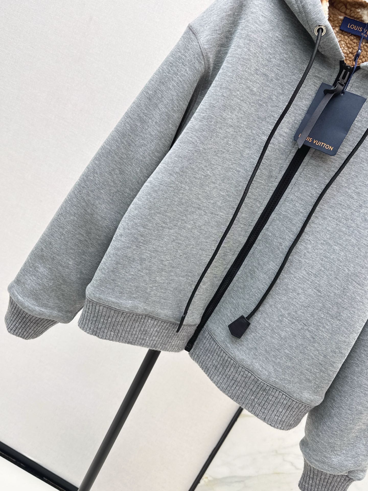 Louis 25fw drawstring jacket