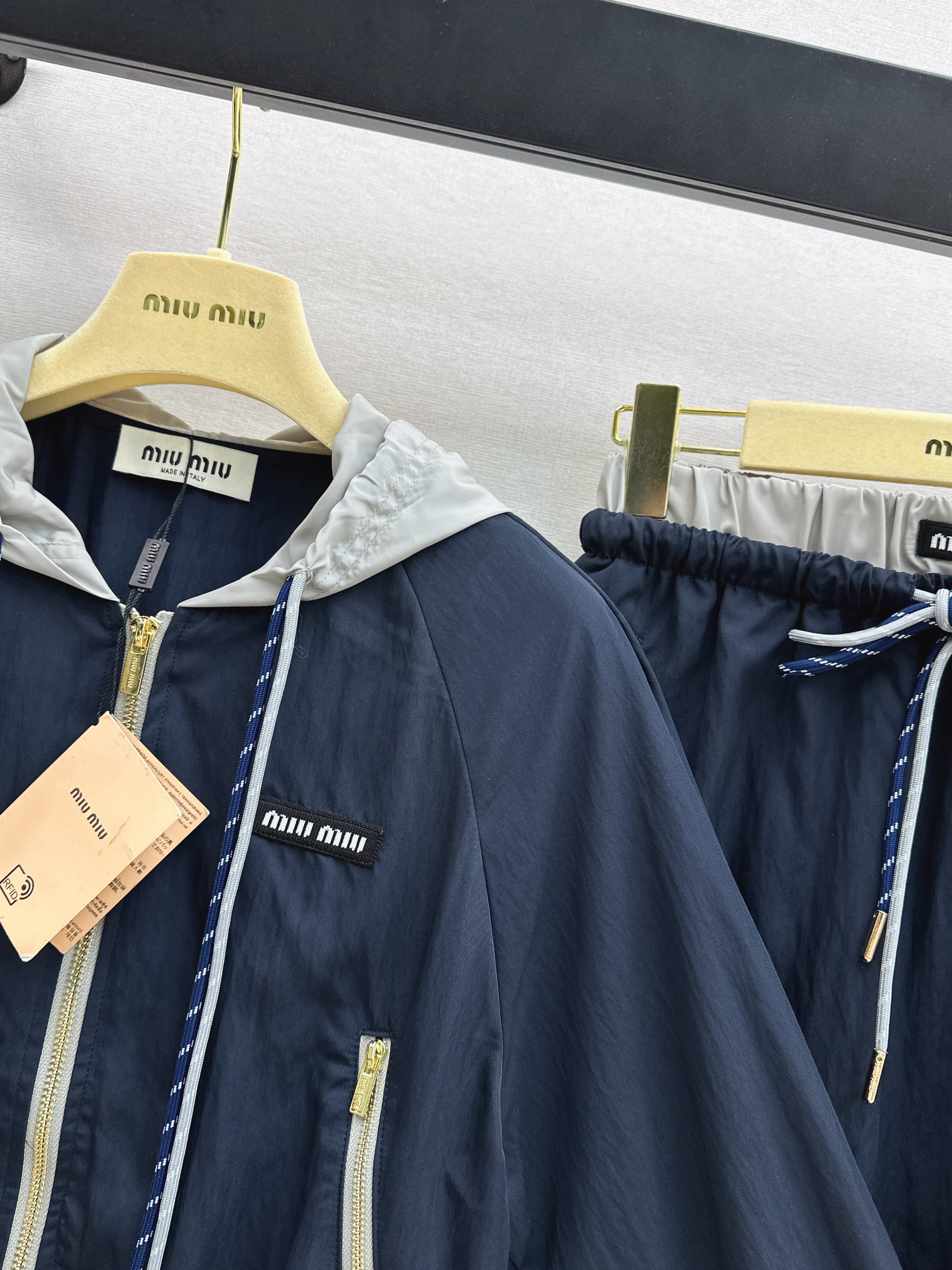 Miu 26ss causal suit