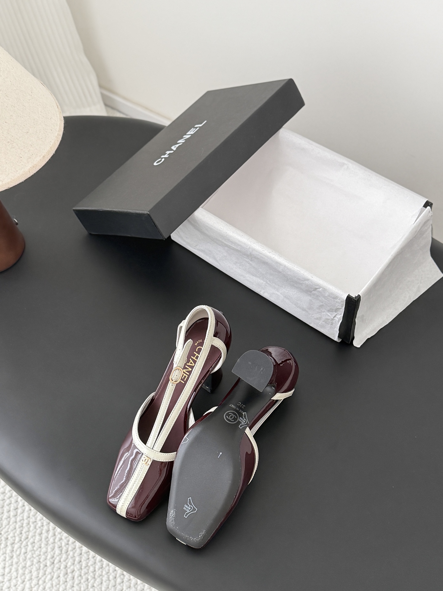 Chan 26K mary jane chunky heels