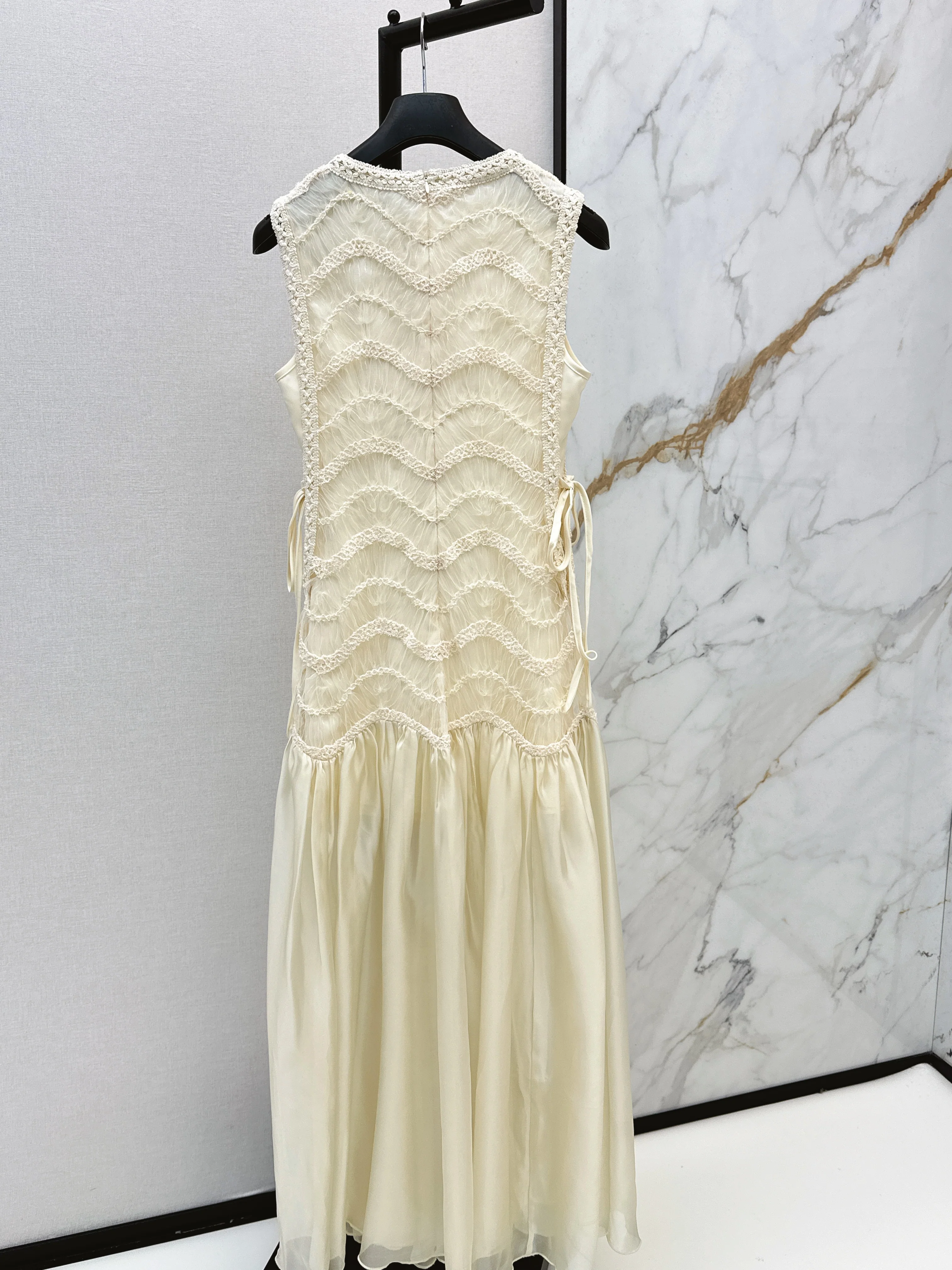 CD 26ss woven contract chiffon dress