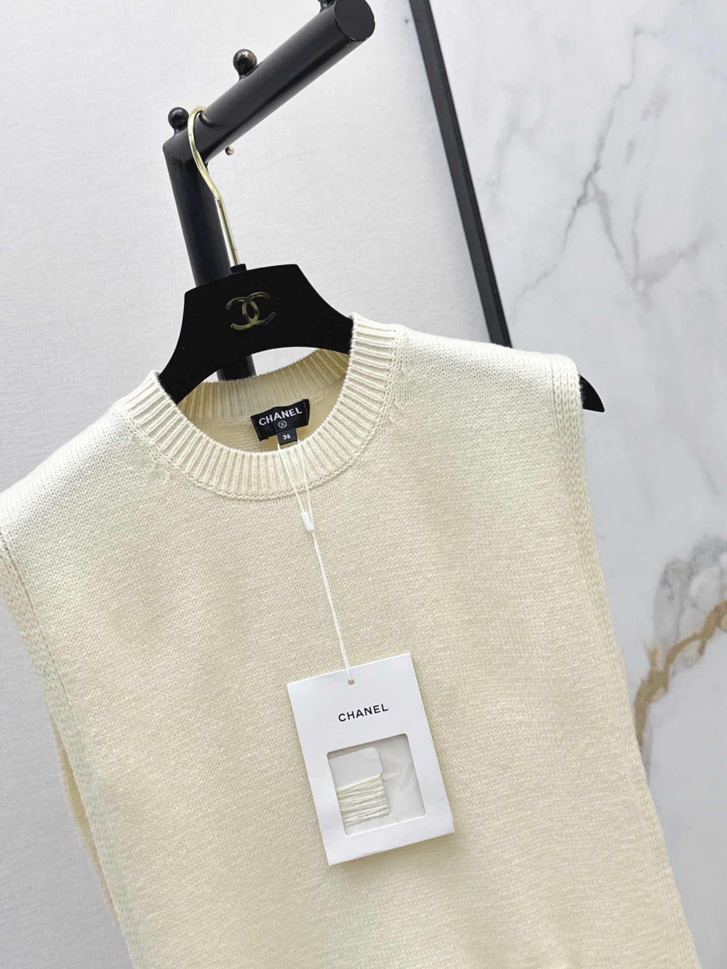 Chan 26ss knit cape
