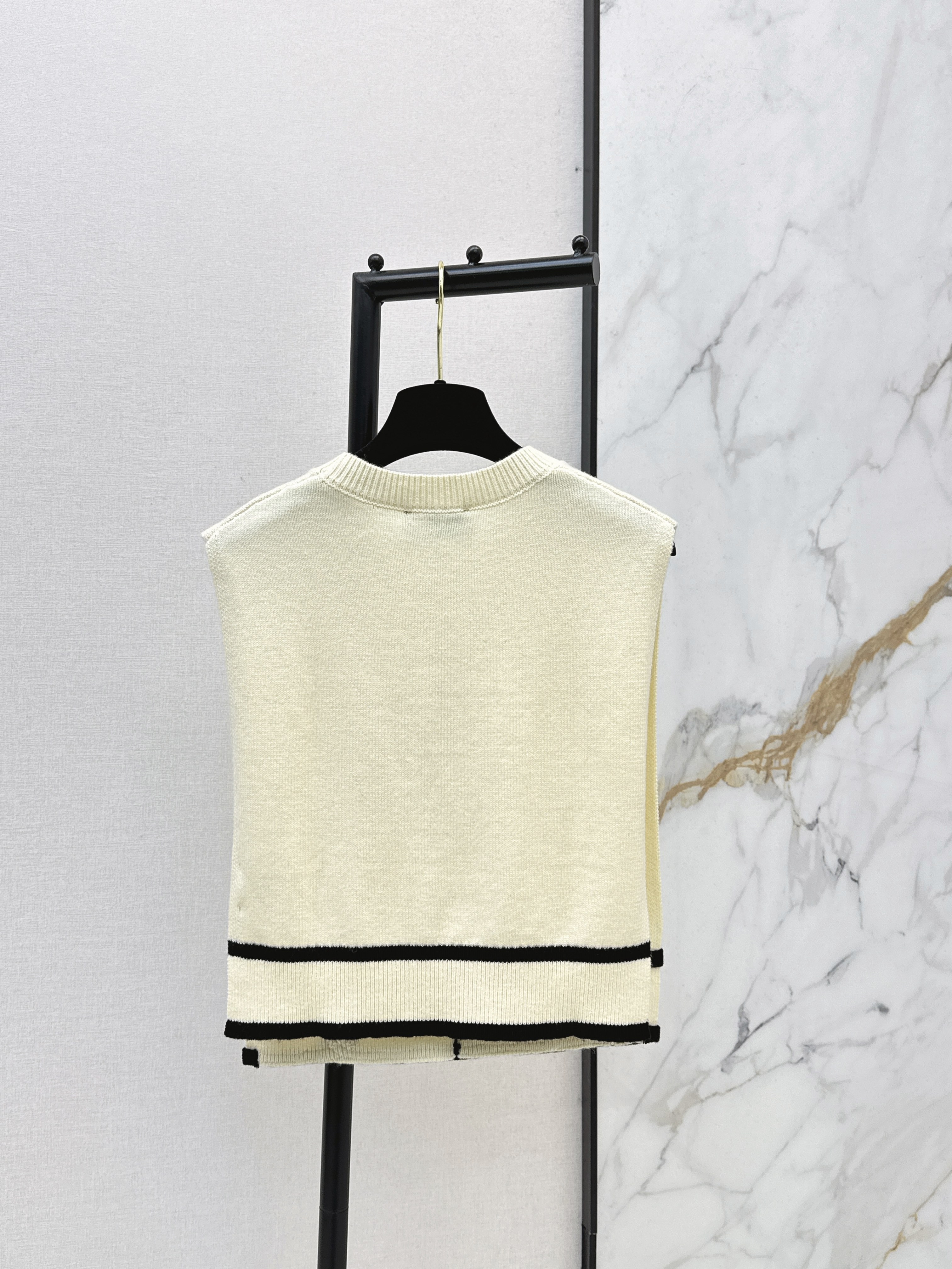 Chan 26ss knit vest