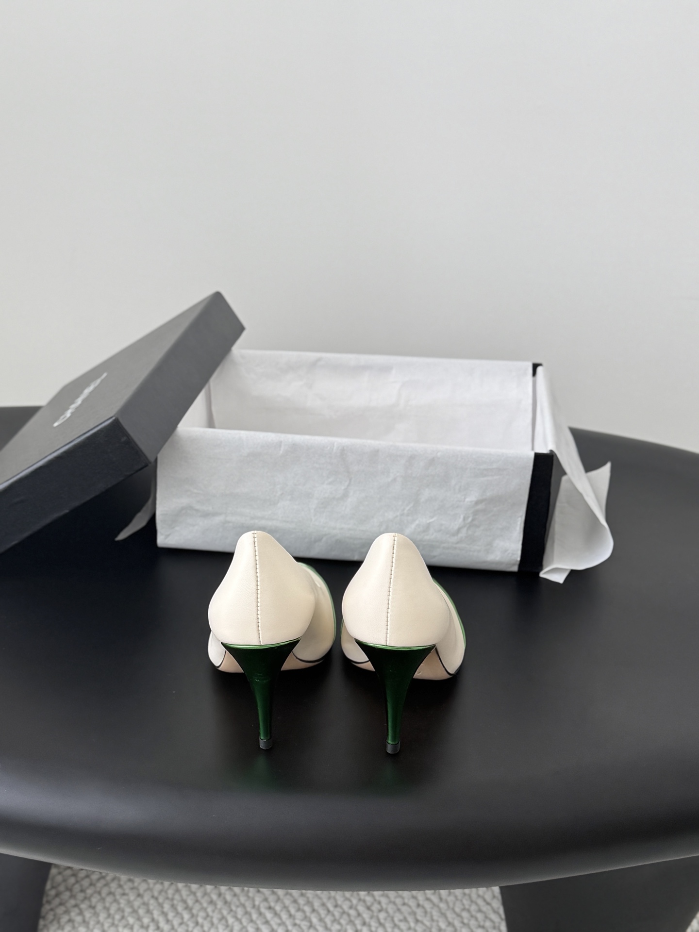 Chan 26K stilettos pumps