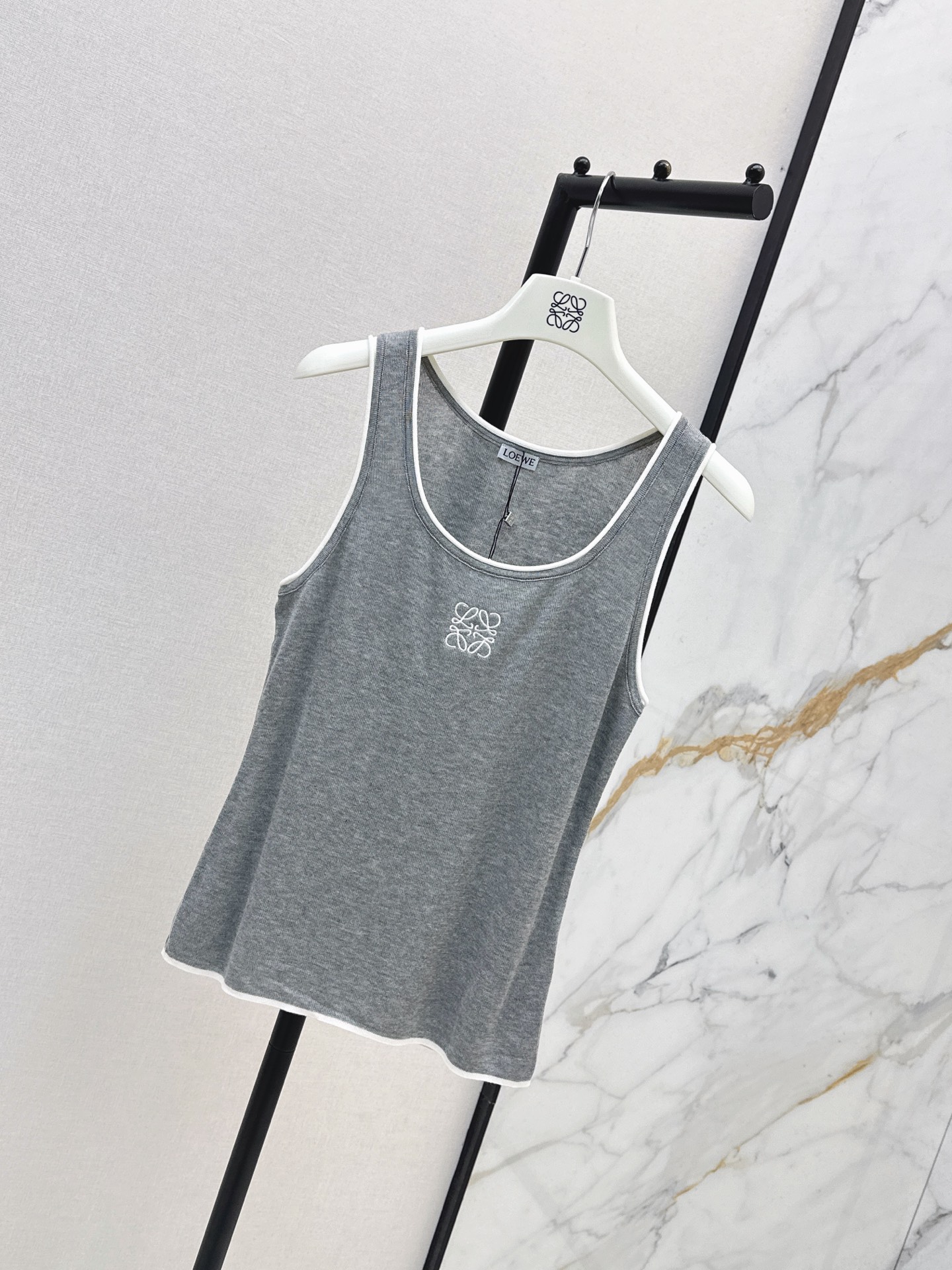 Loe 26ss knit vest