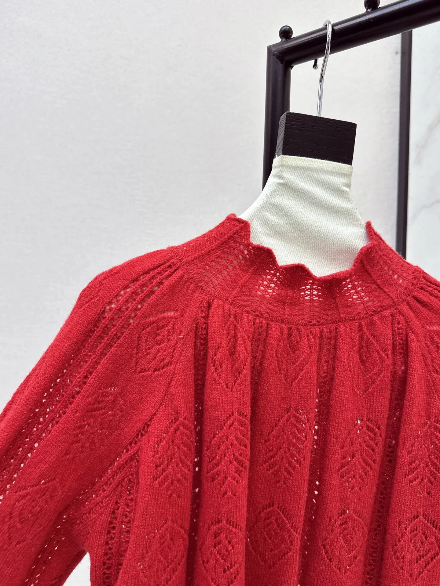 Chan 256ss drawstring sweater