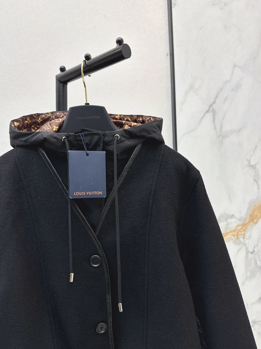 Loui 25fw padded jacket