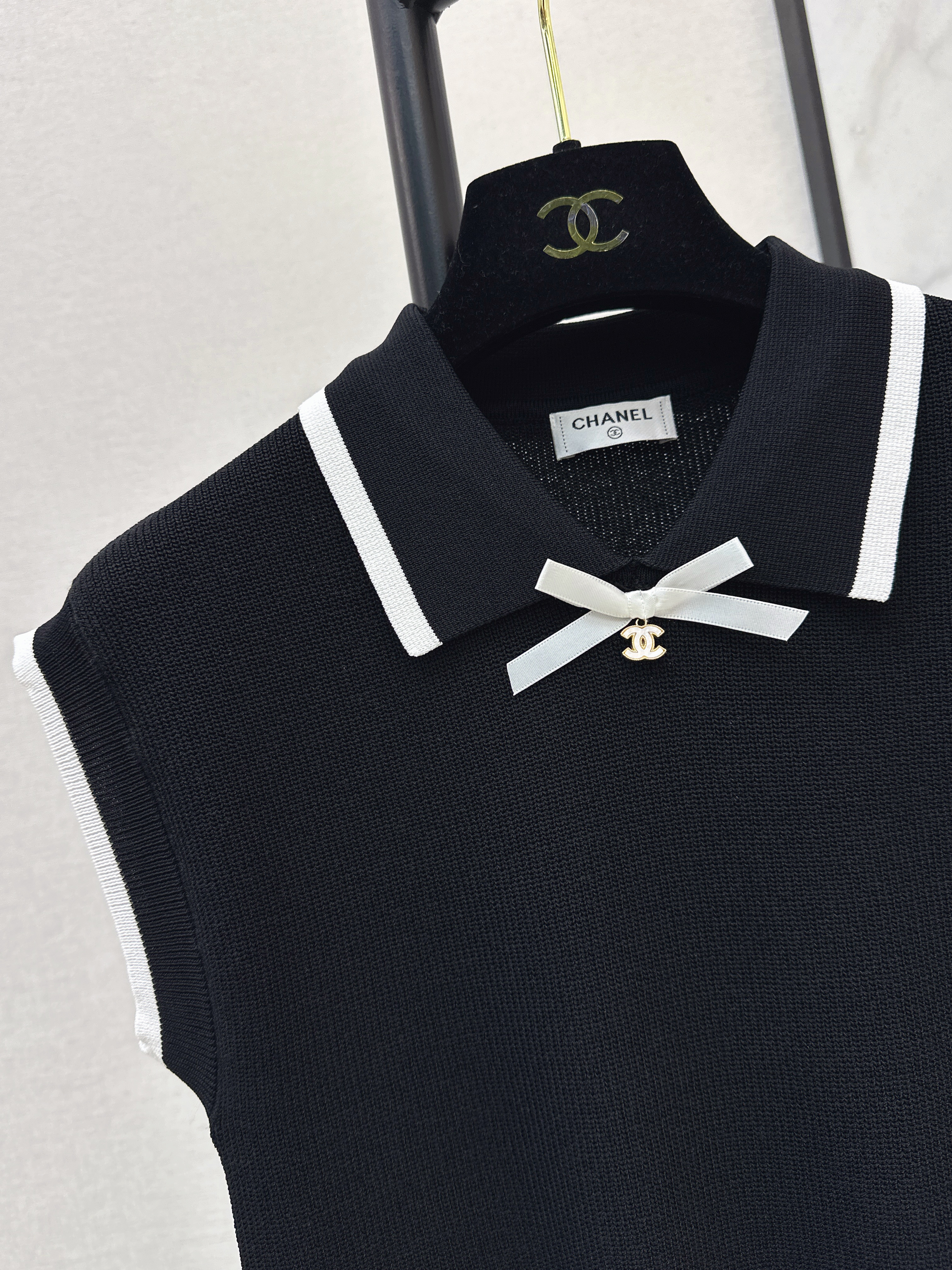 Chan 26ss sleeveless knitwear