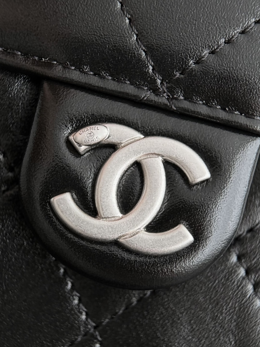 Chan 26S mini hobo bag