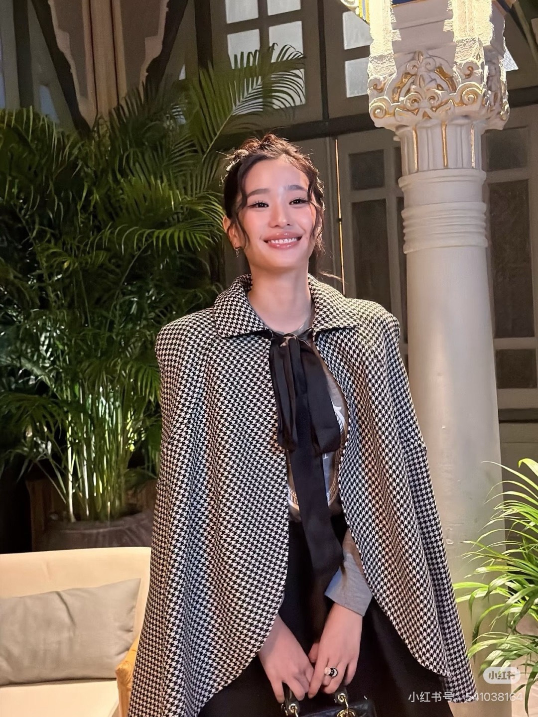 CD 26ss houndstone cape coat