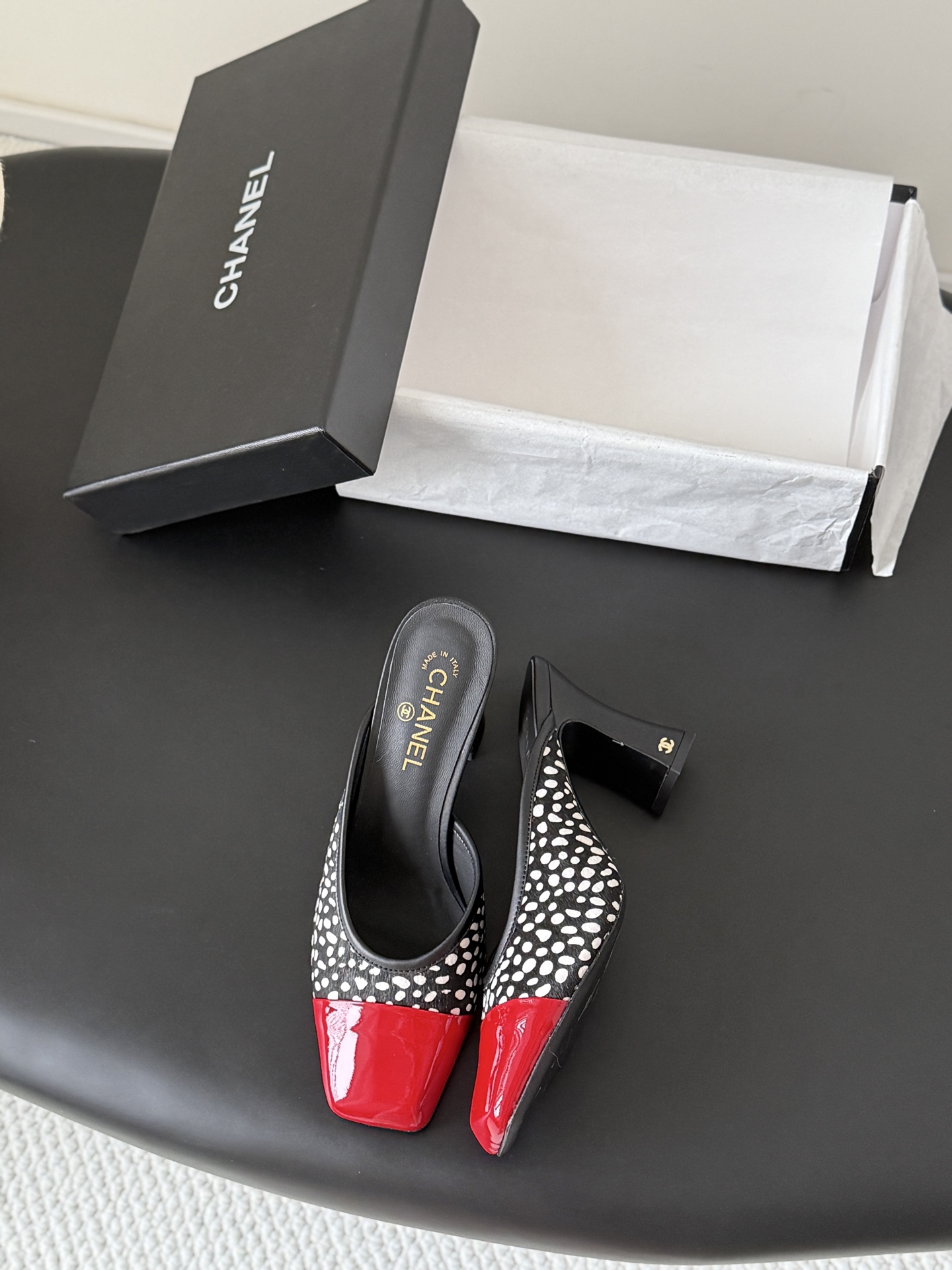 Chan 26ss square-toe mules