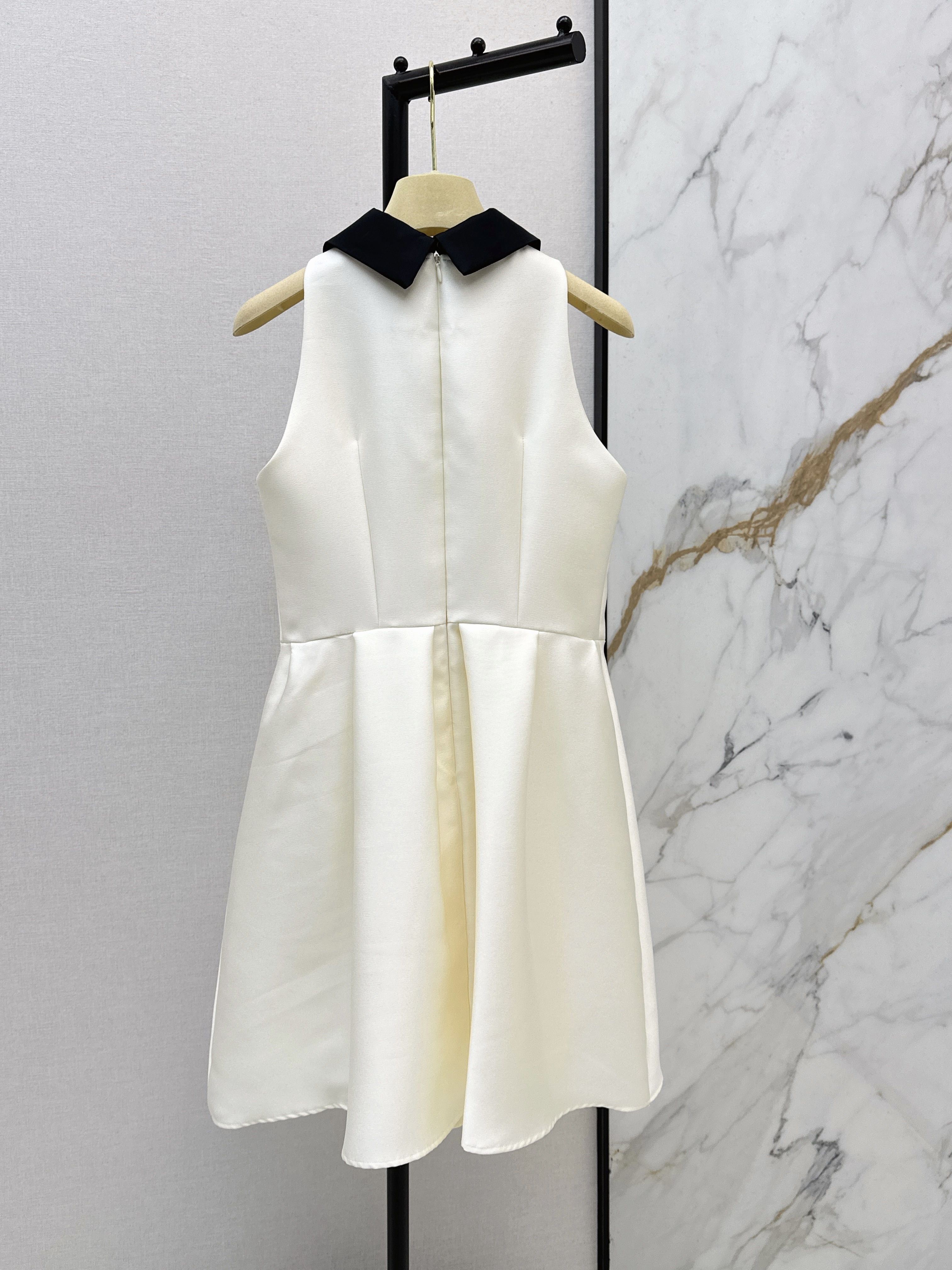 Miu 26ss sleeveless dress