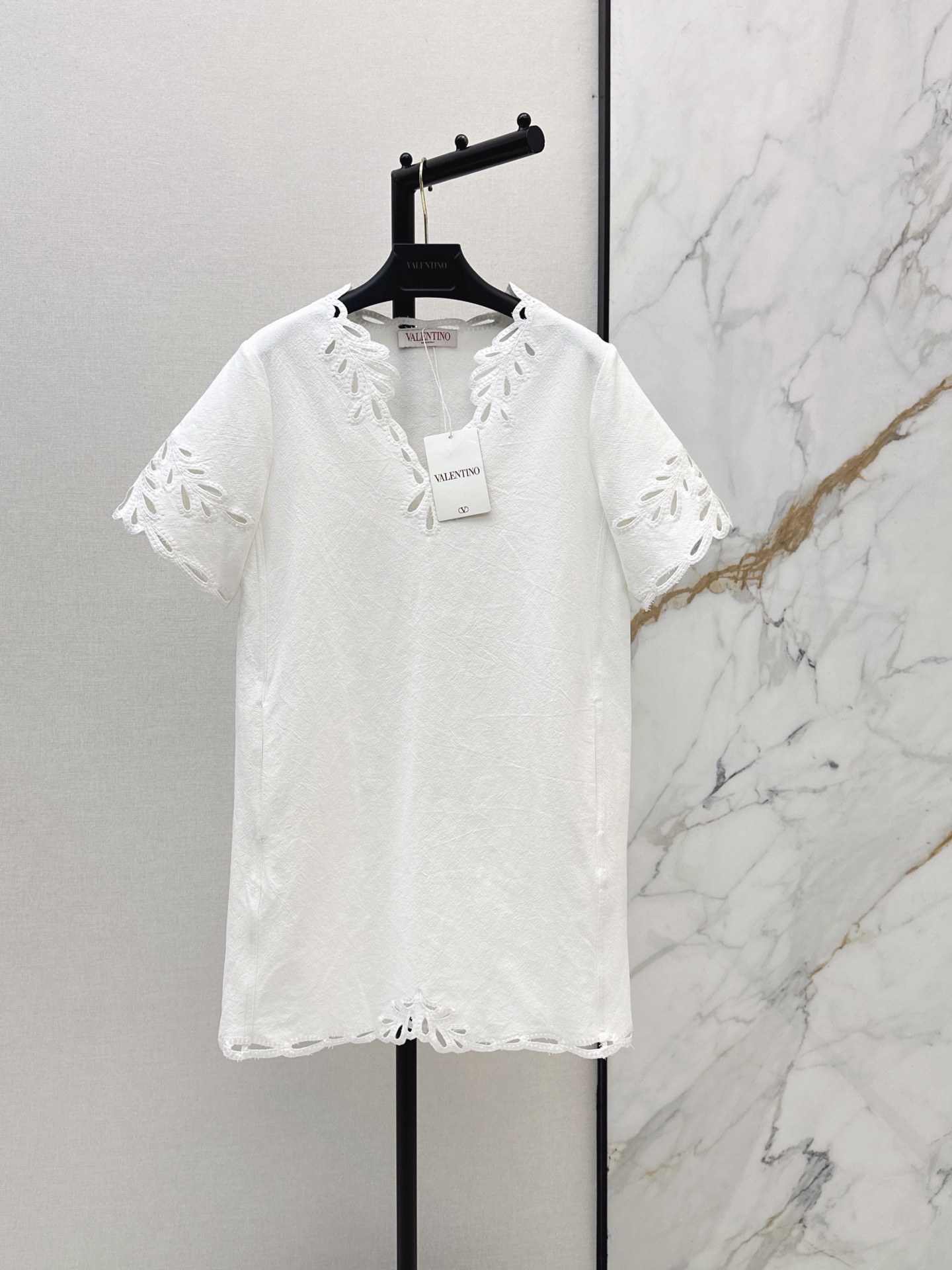 Valen 26ss embroidery dress