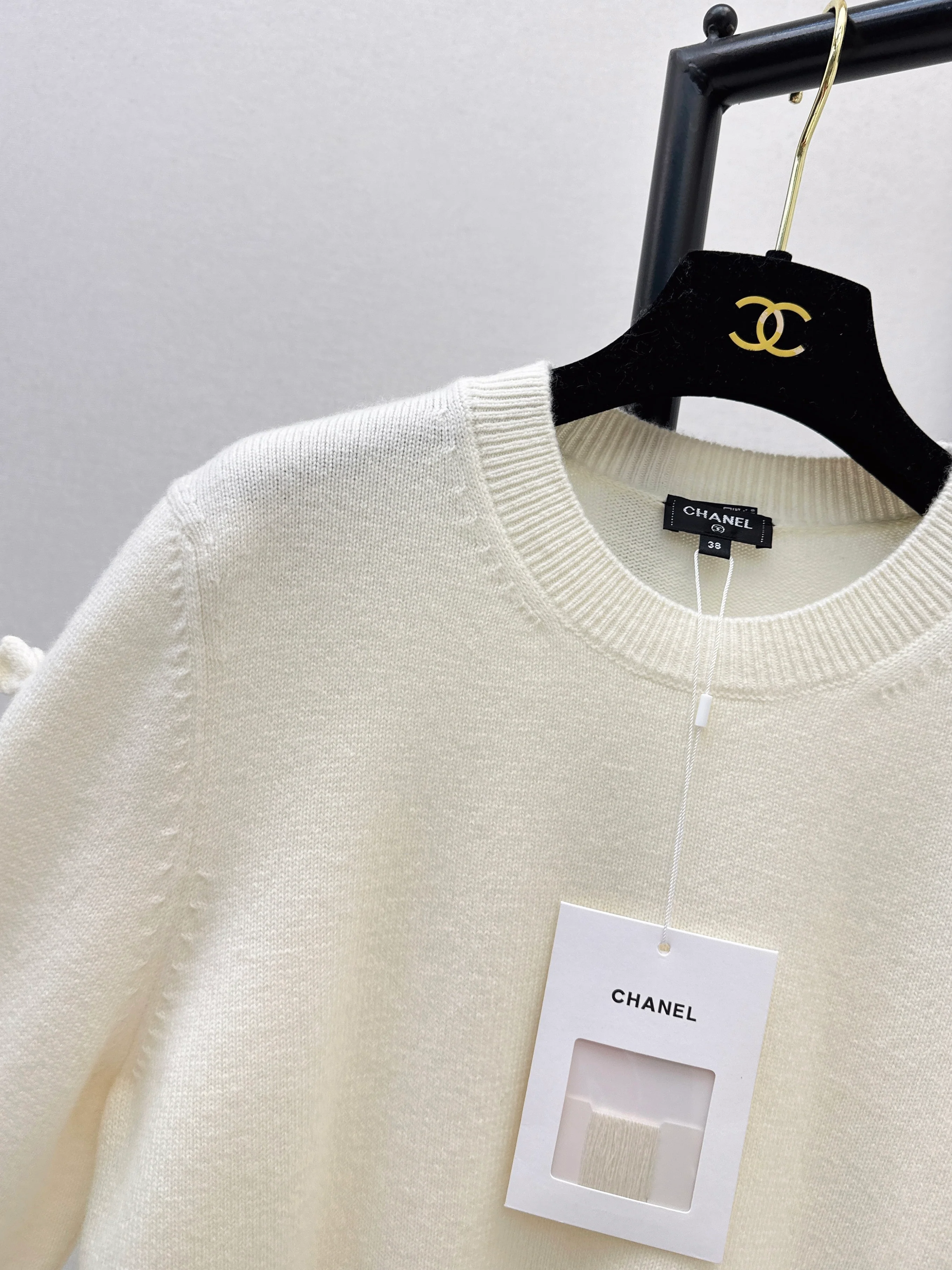 Chan 26ss cashmere sweater