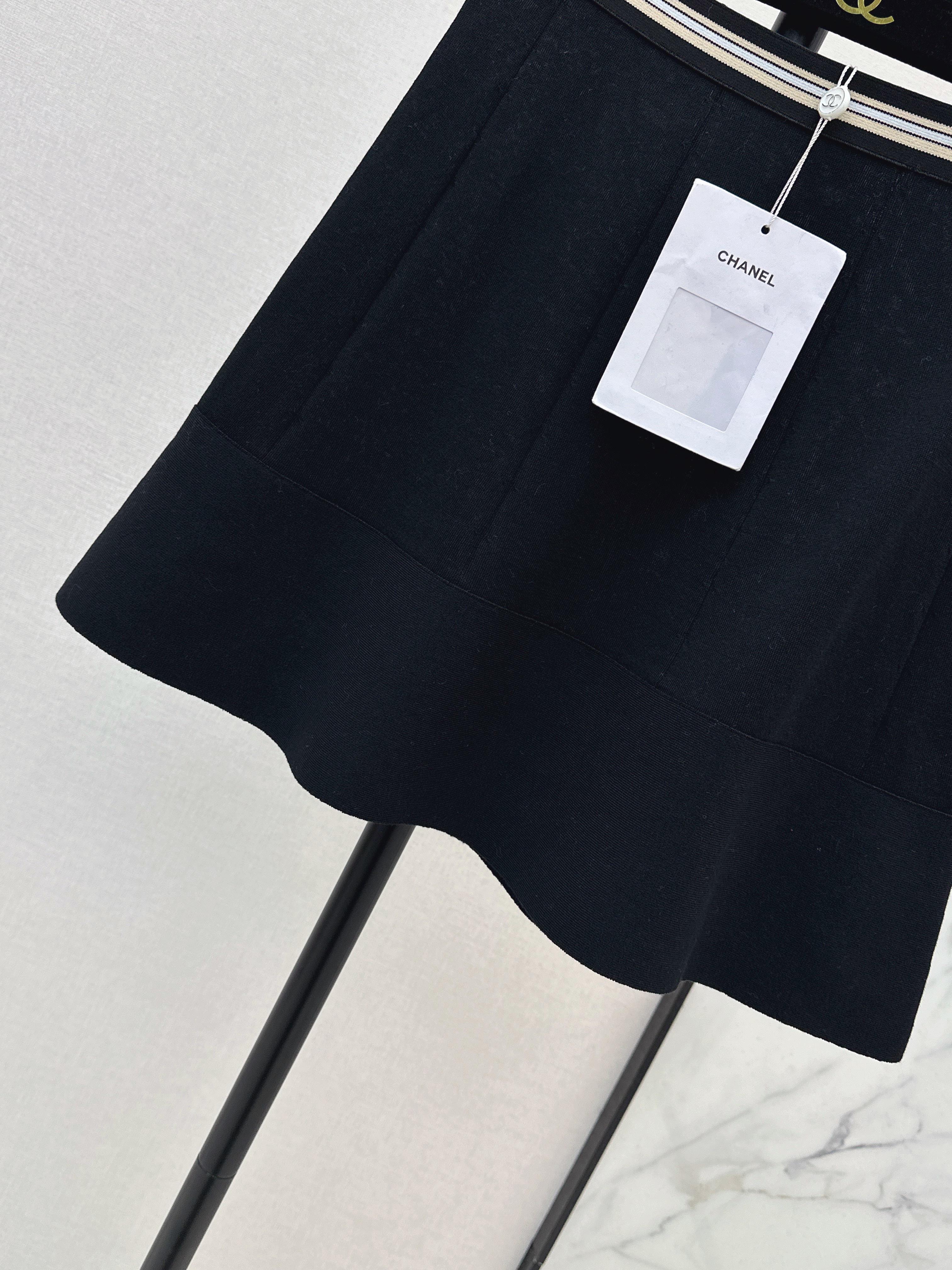 Chan 26ss A-line skirt